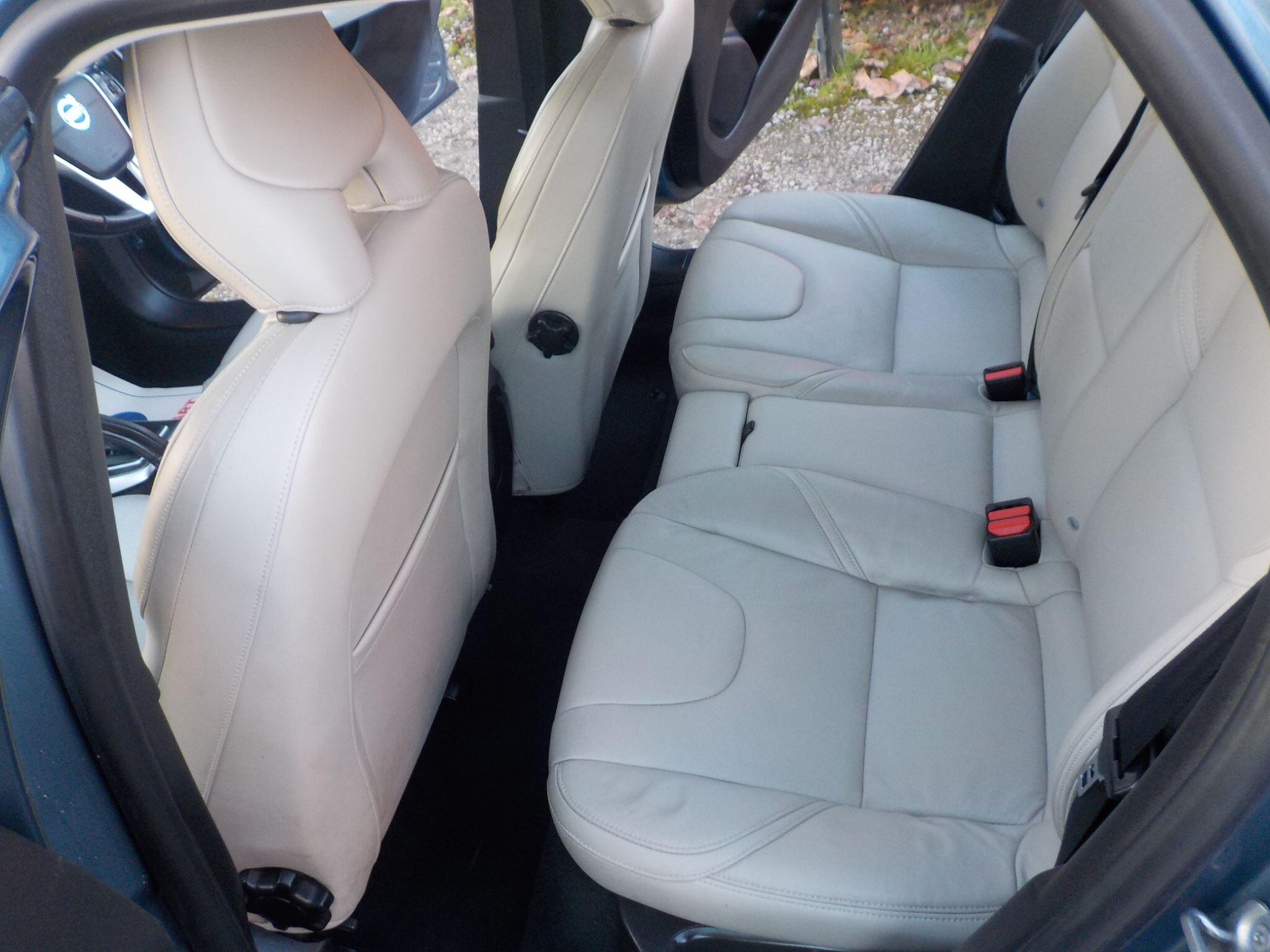 Volvo V40 2.0 D3 SE Lux Nav Geartronic Euro 5 (s/s) 5dr