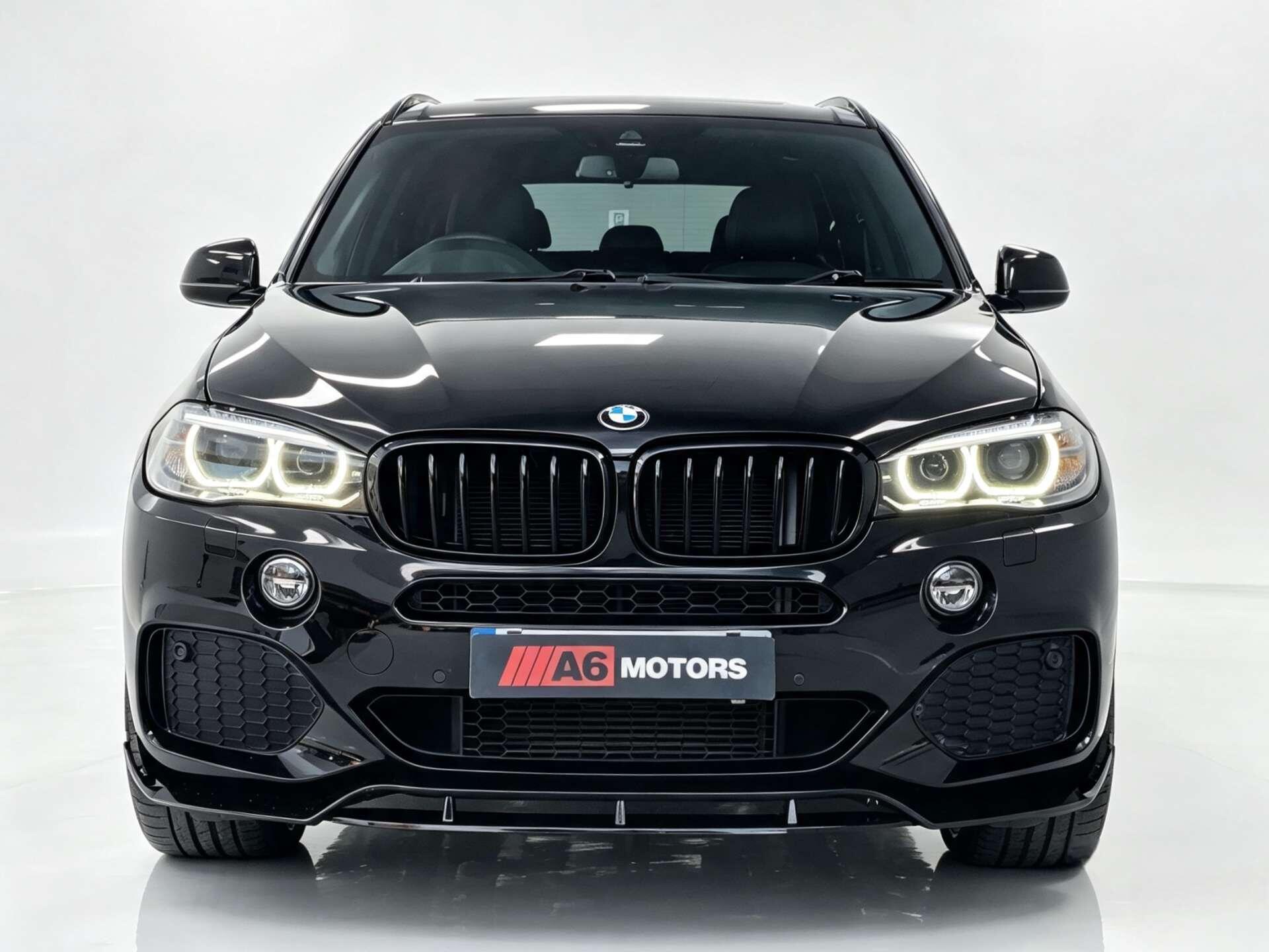 BMW X5 view 5
