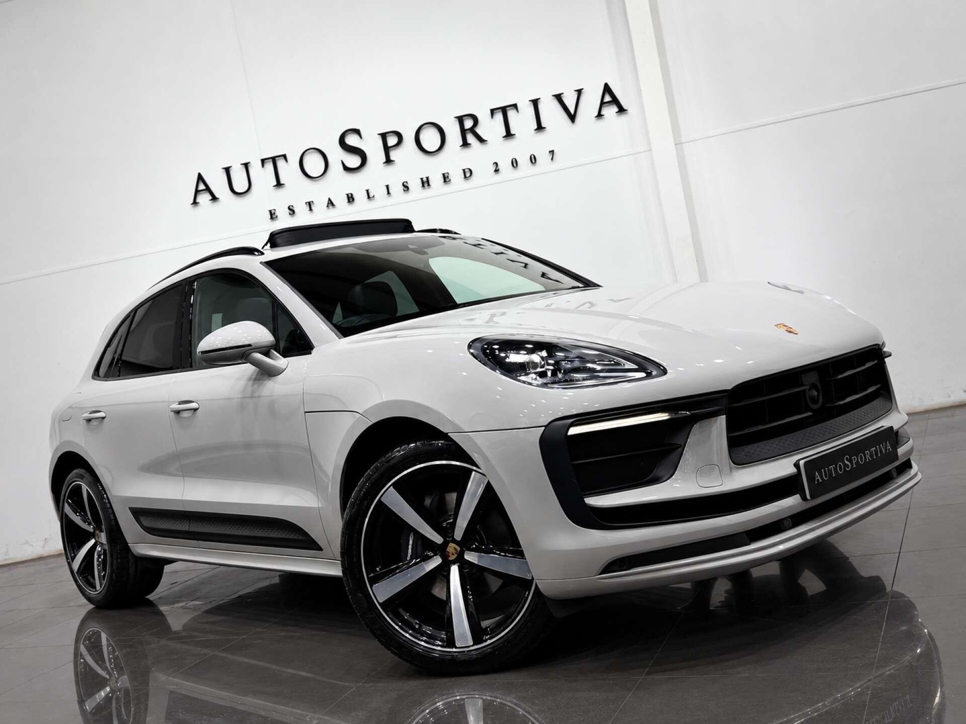 Porsche Macan view 54