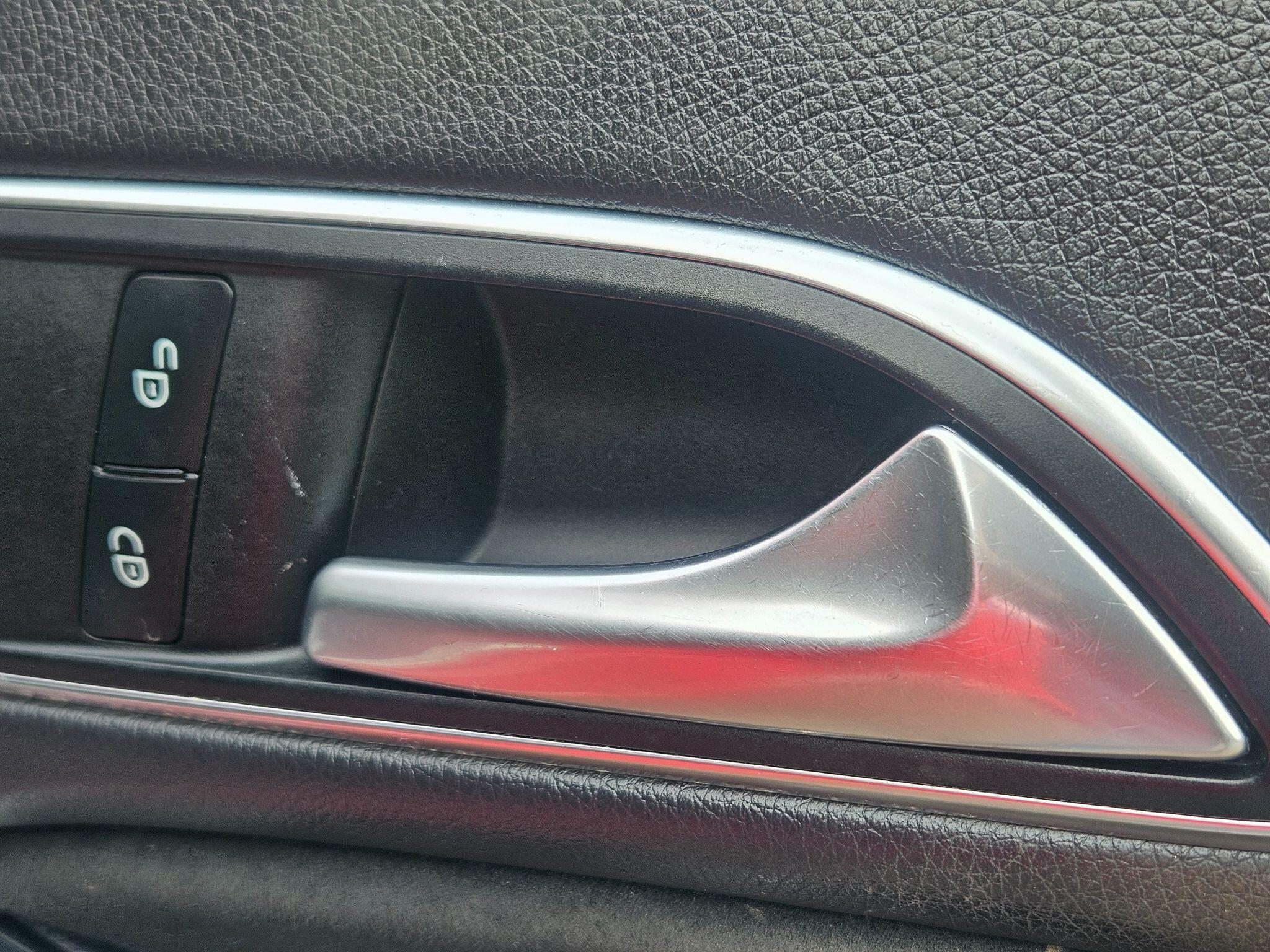 2017 Mercedes-Benz CLA image 28
