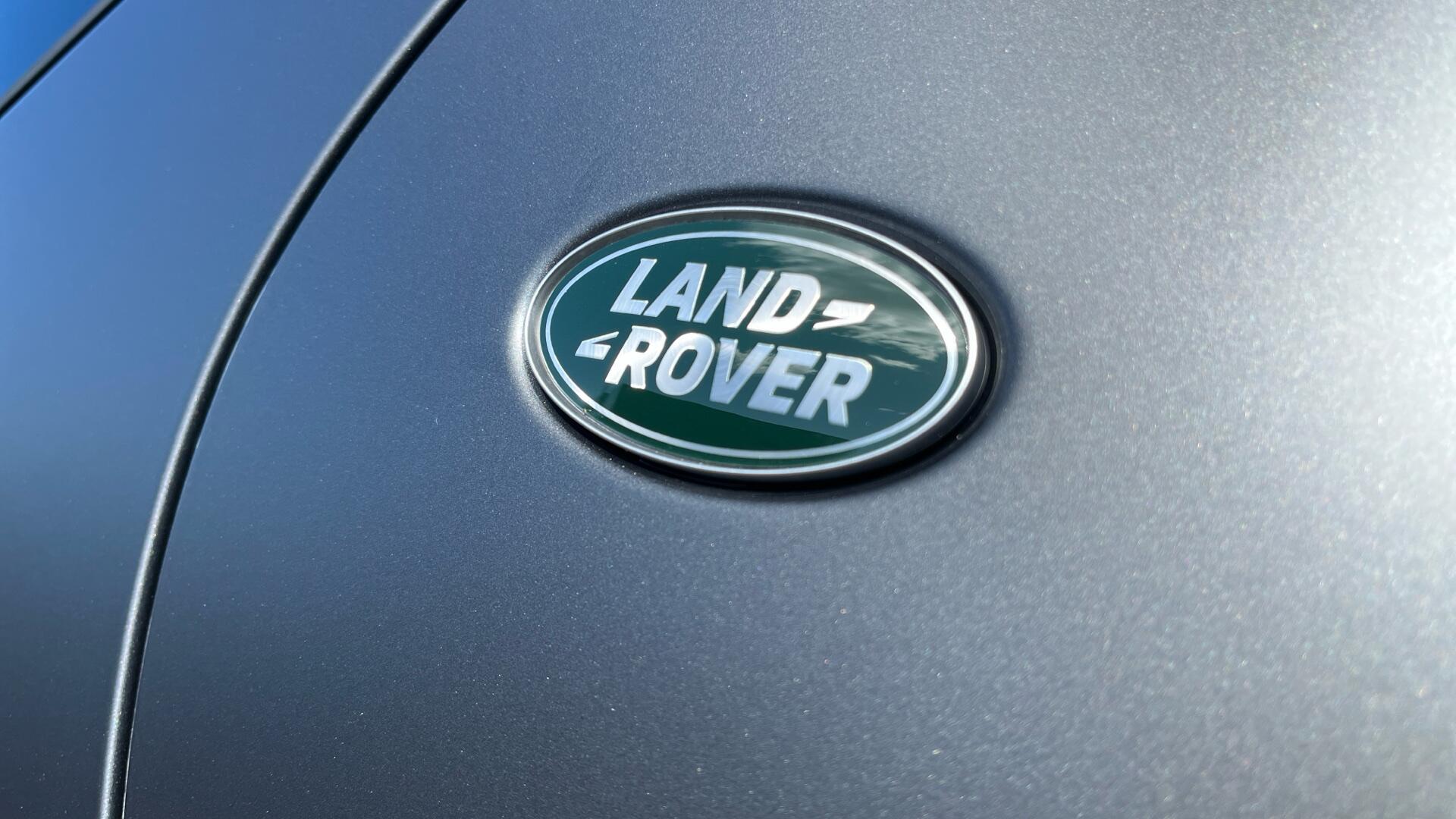 Land Rover Discovery view 58
