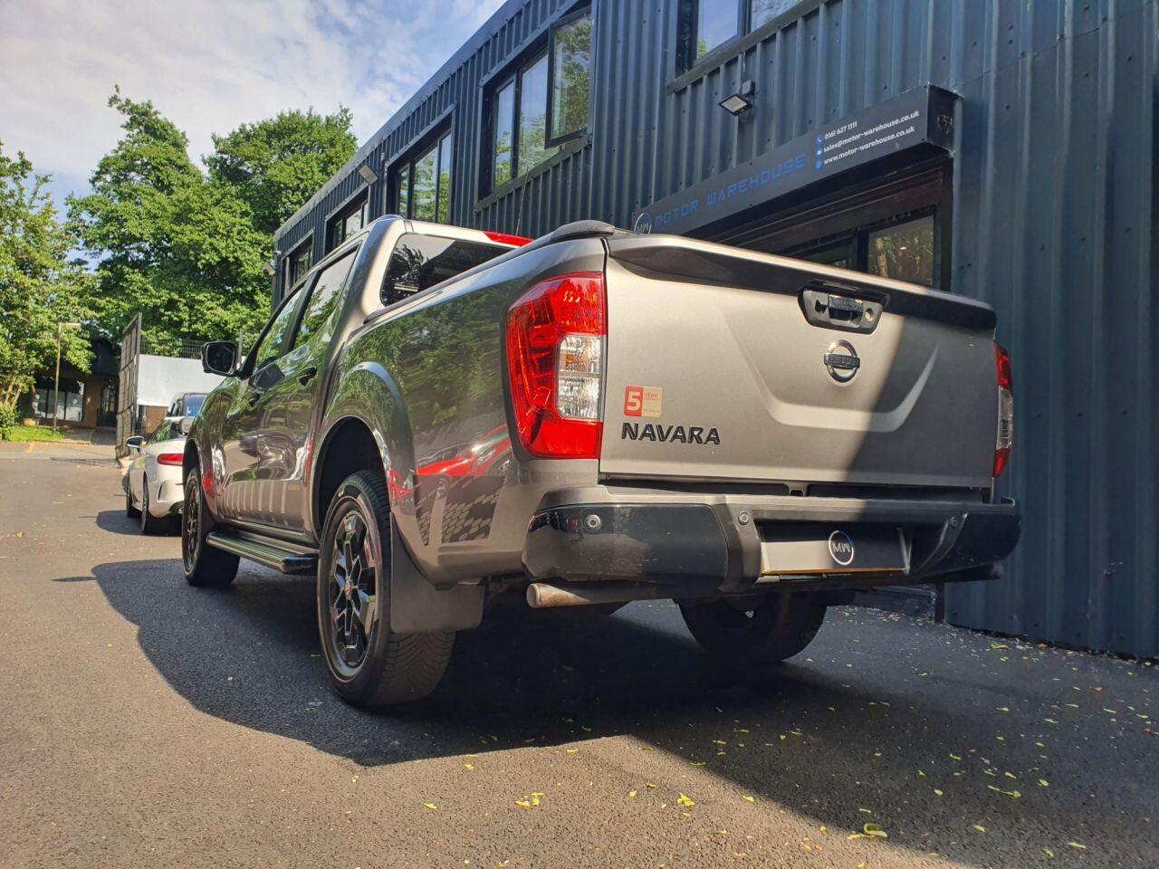 Nissan Navara view 3