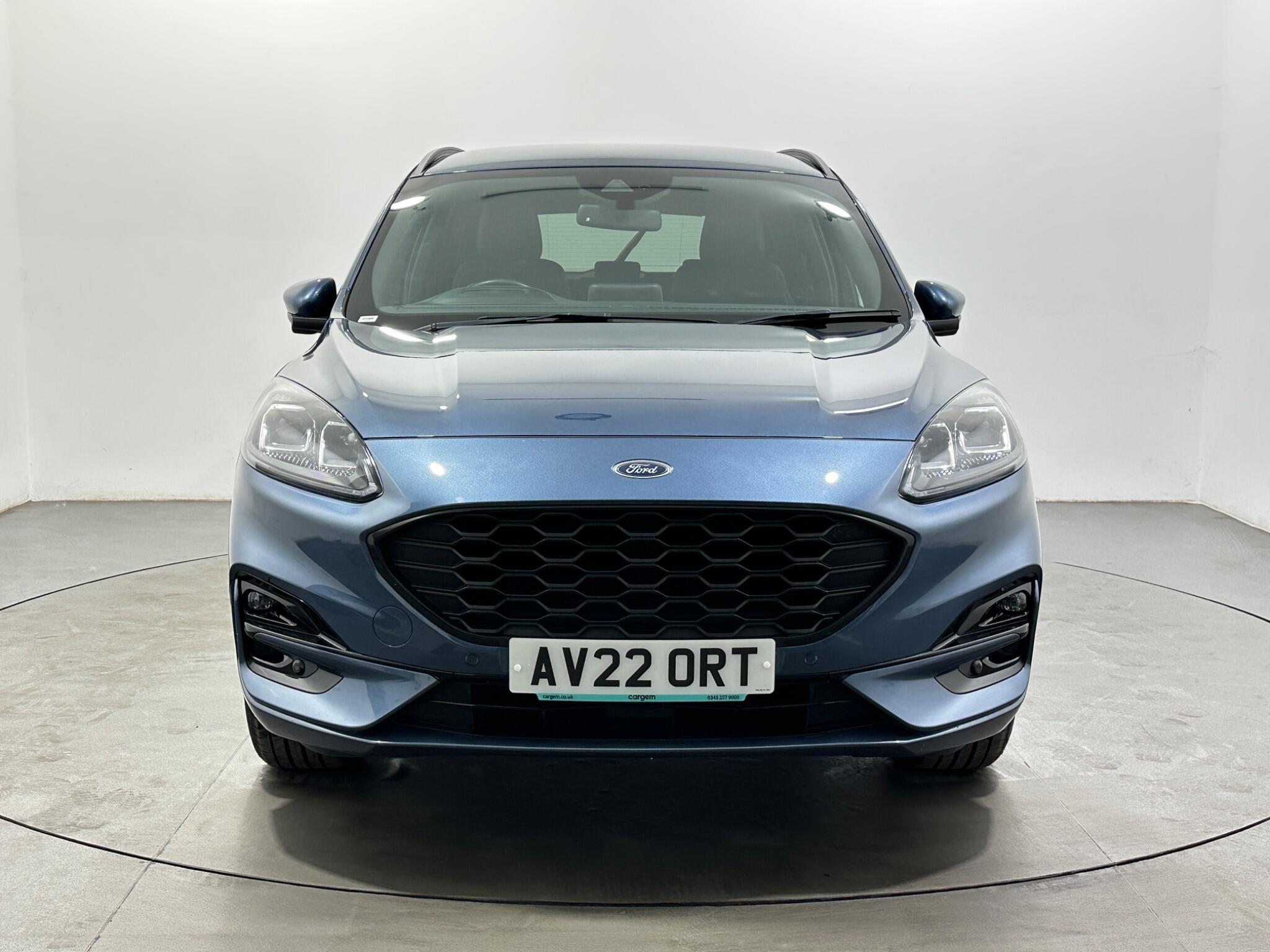 Ford Kuga view 3