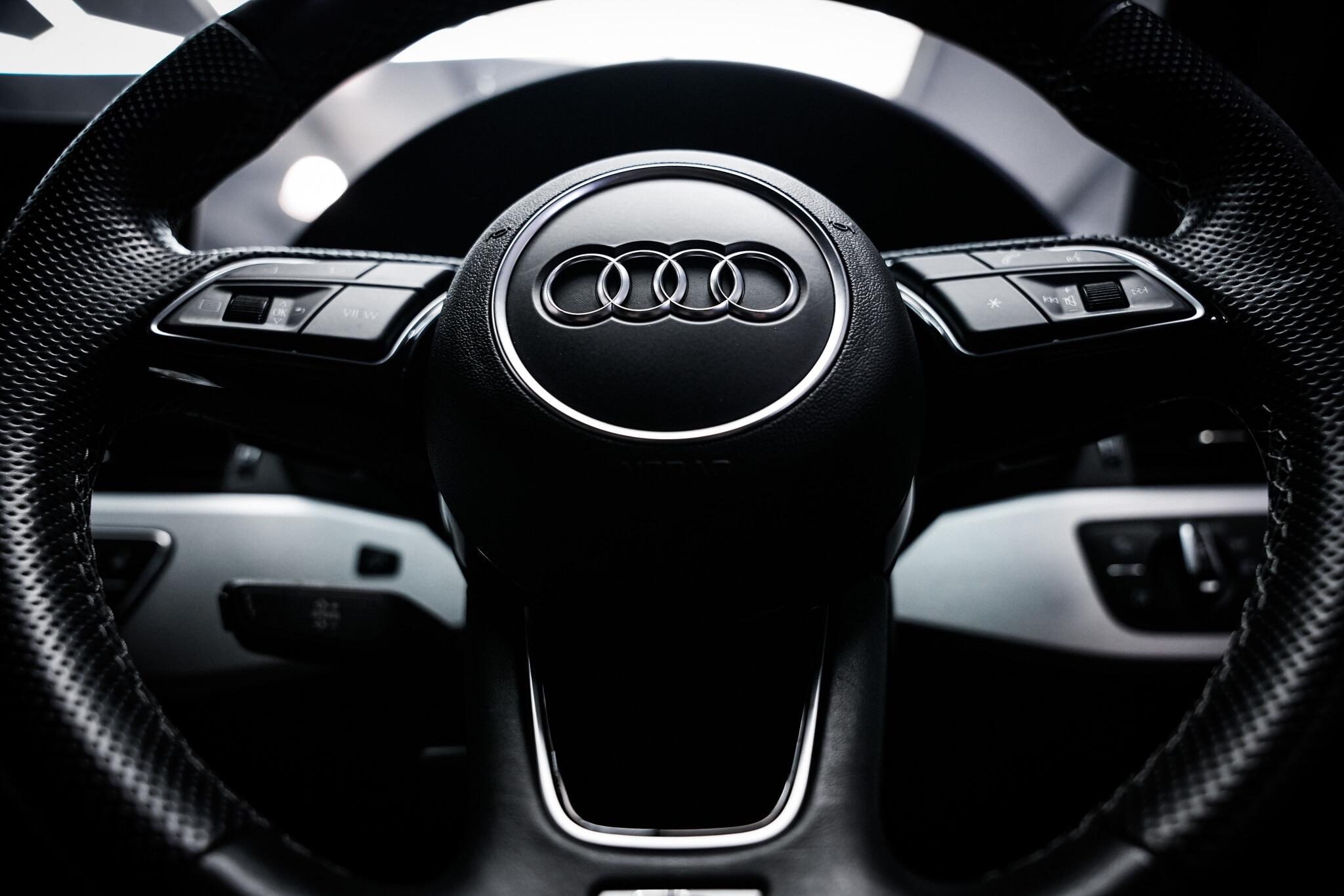 Audi A4 view 41