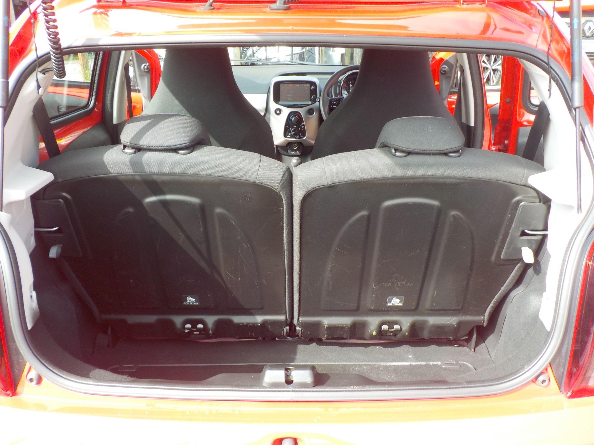 Peugeot 108 1.0 Active Euro 6 5dr