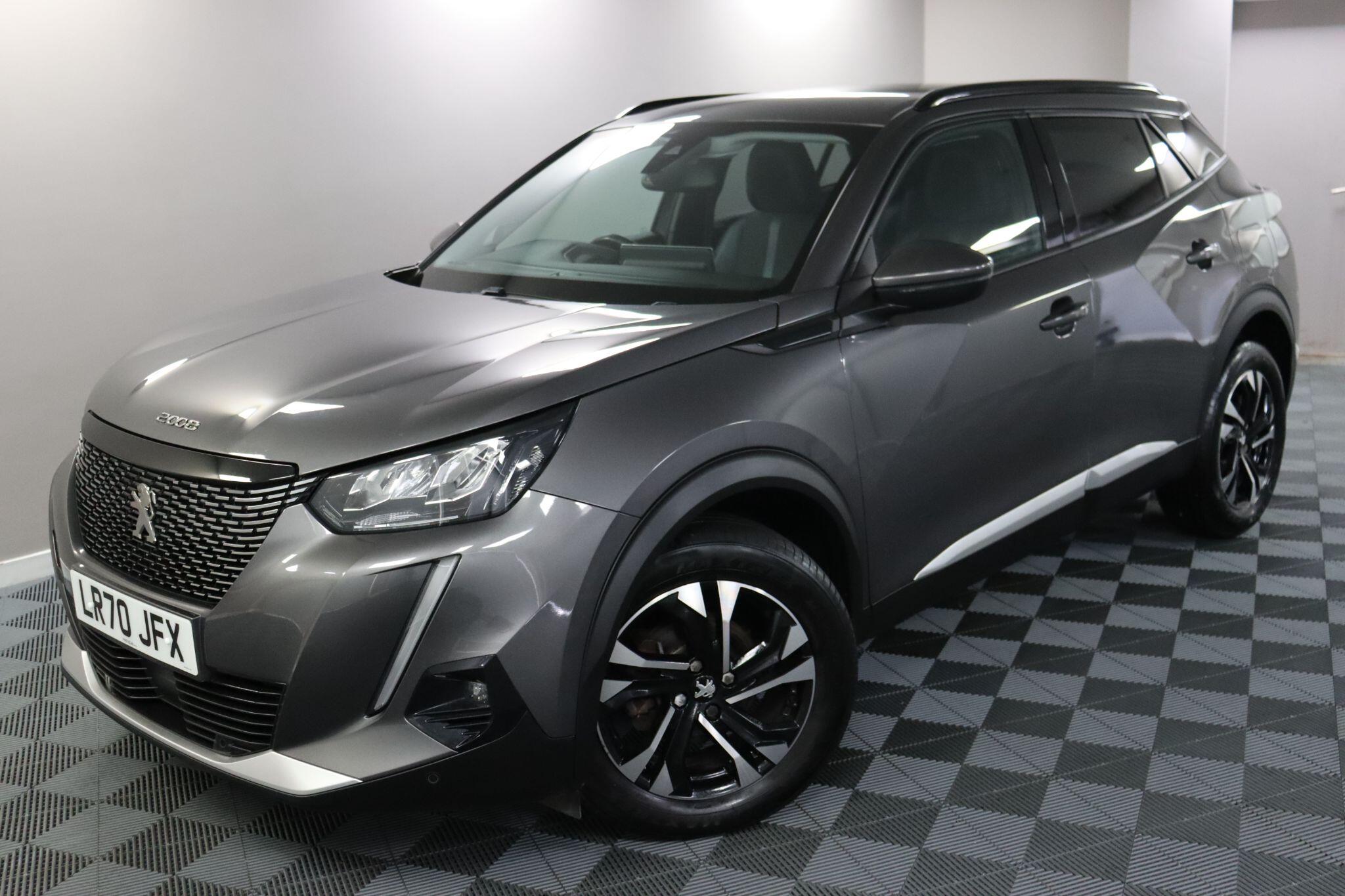 Peugeot 2008 view 2