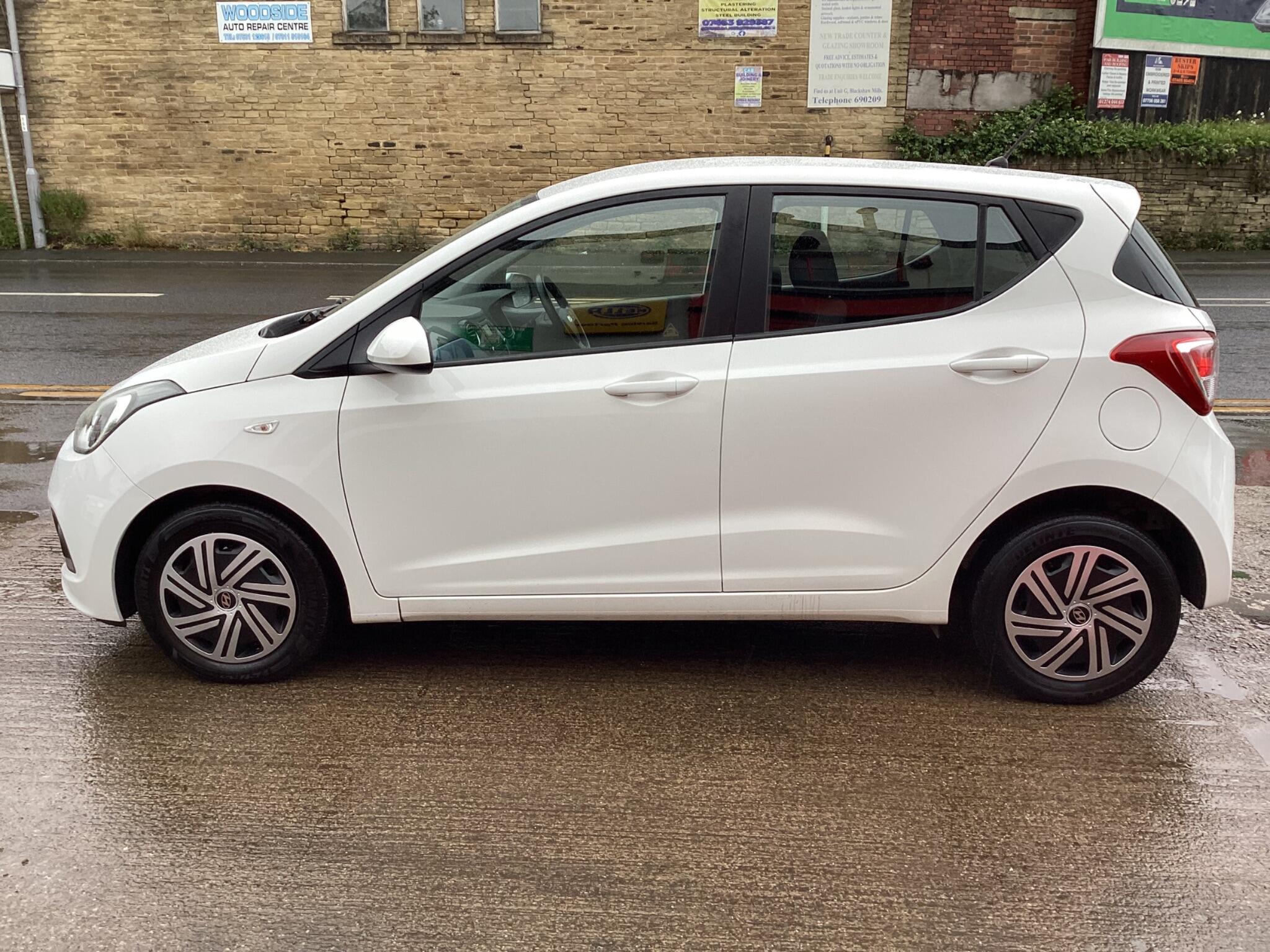 Hyundai I10 view 6