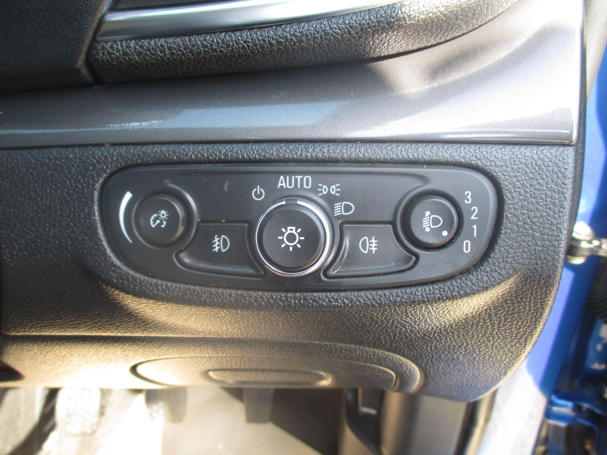 Vauxhall Mokka X view 37