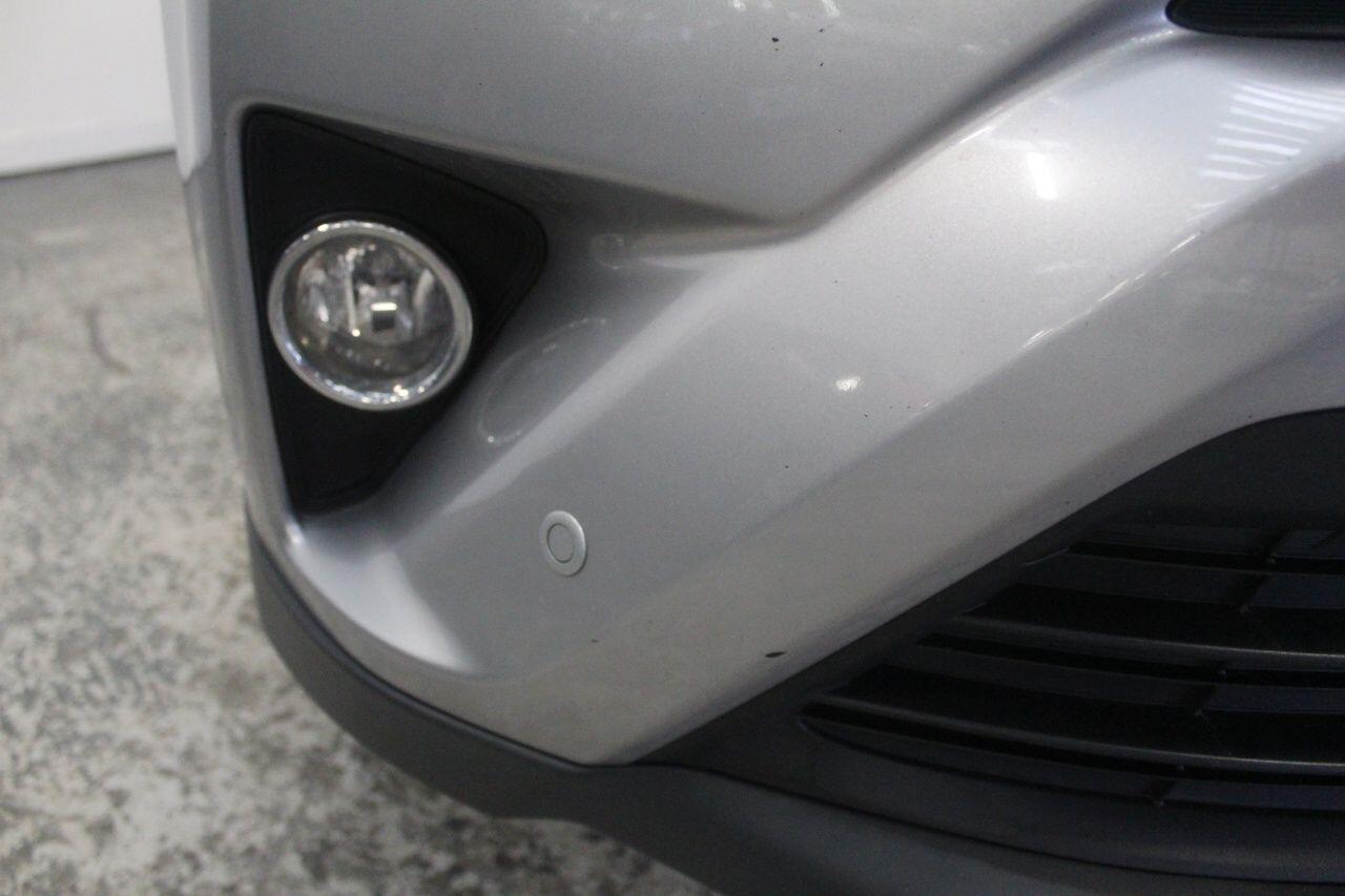 Toyota Rav4 view 20