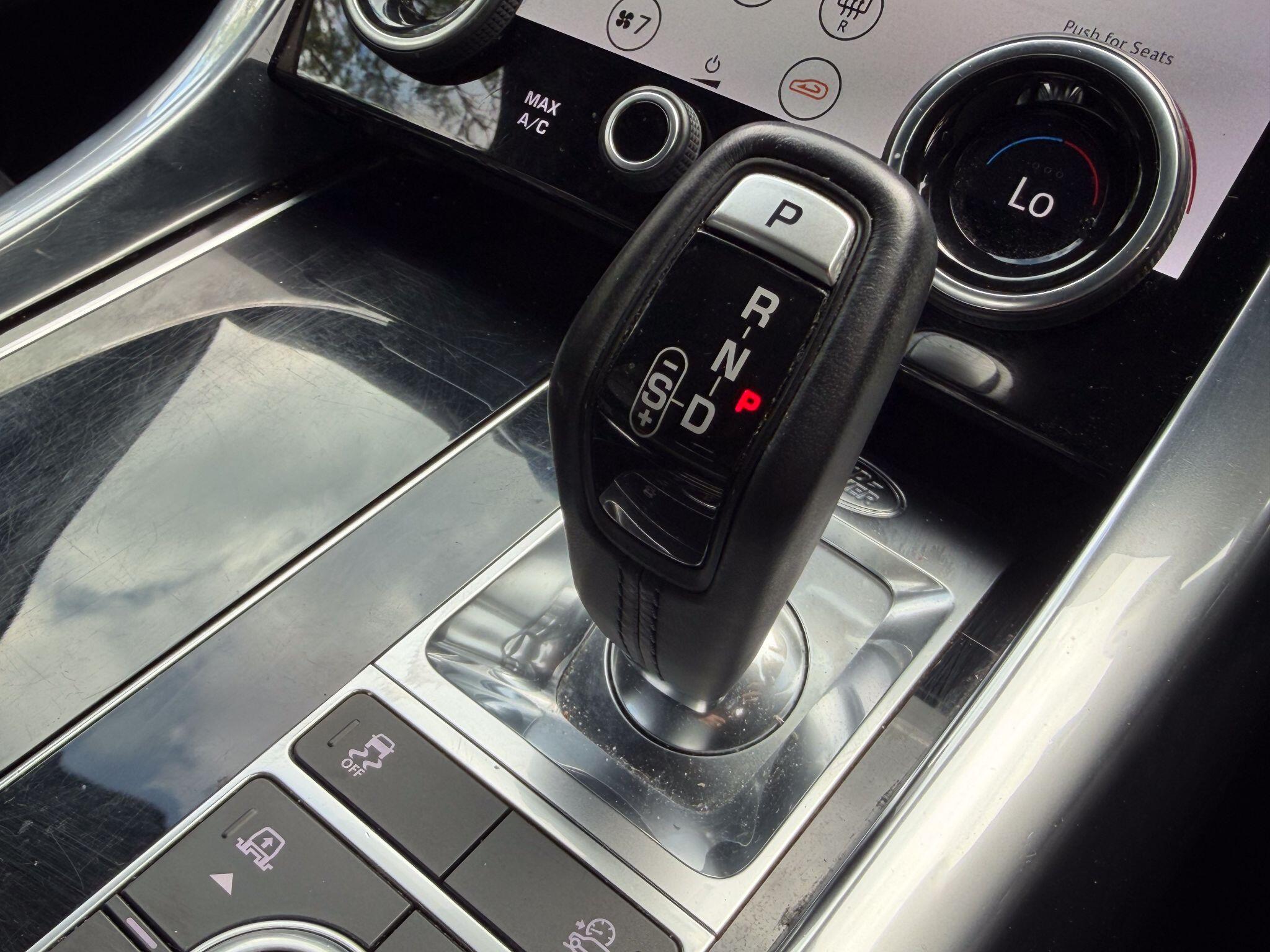 Land Rover Range Rover Sport view 34
