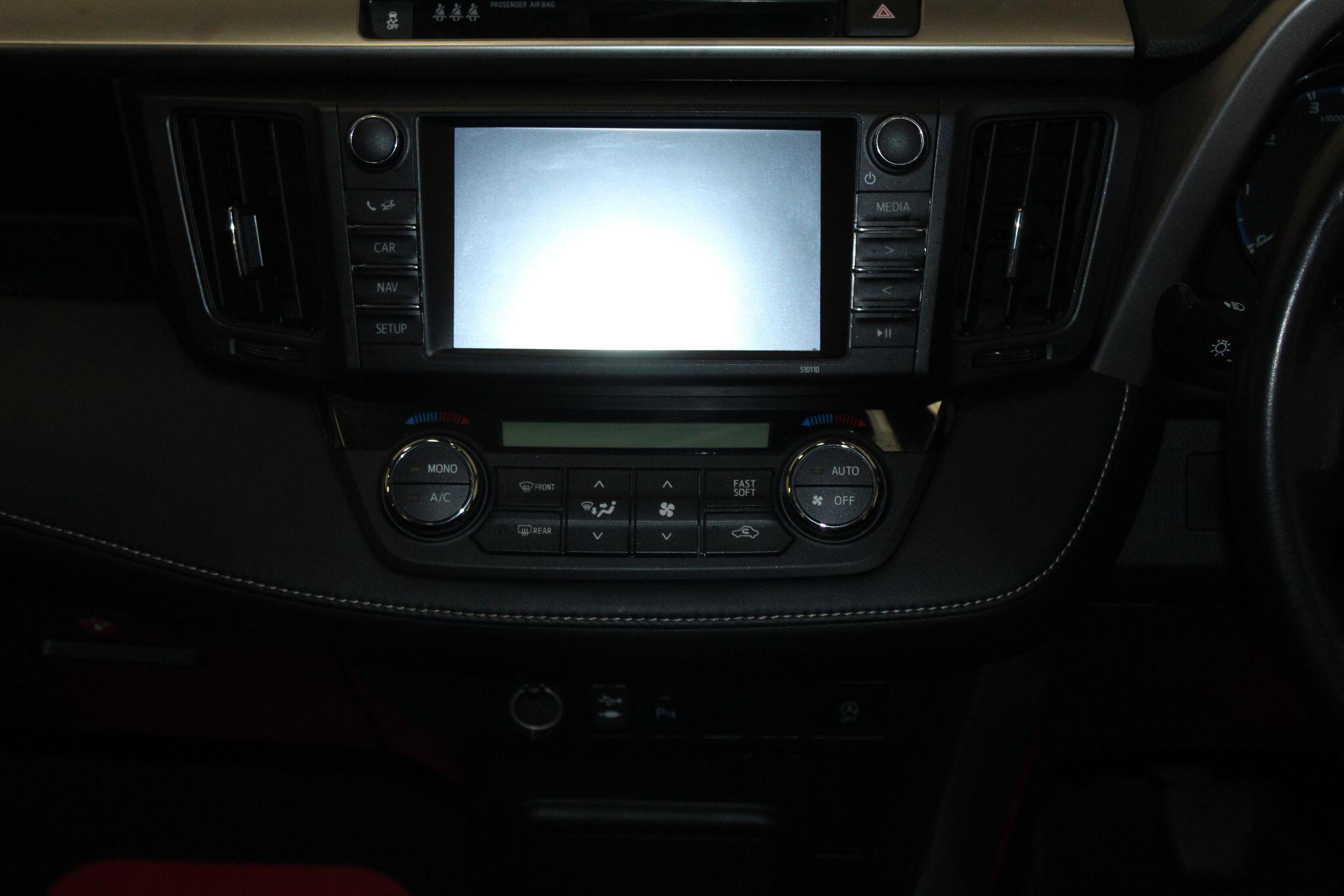 Toyota Rav4 view 34
