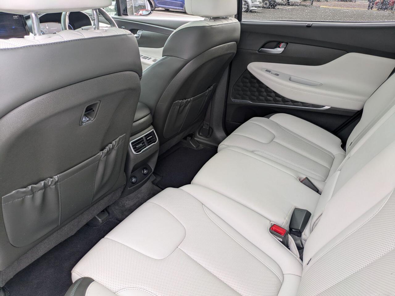 Hyundai Santa Fe view 10