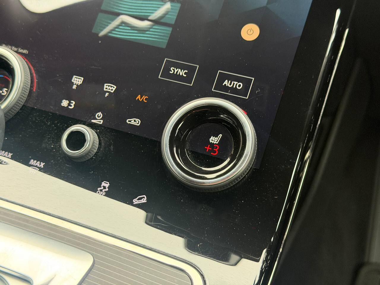 Land Rover Range Rover Evoque view 60