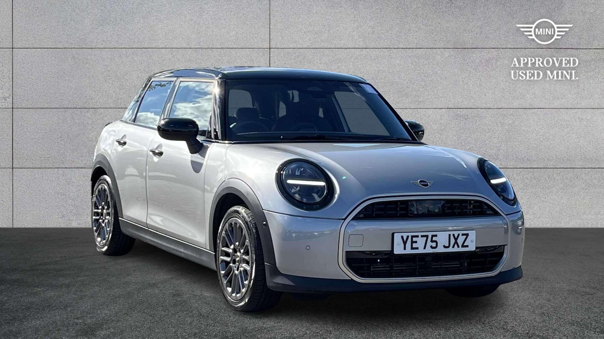 2025 MINI COOPER