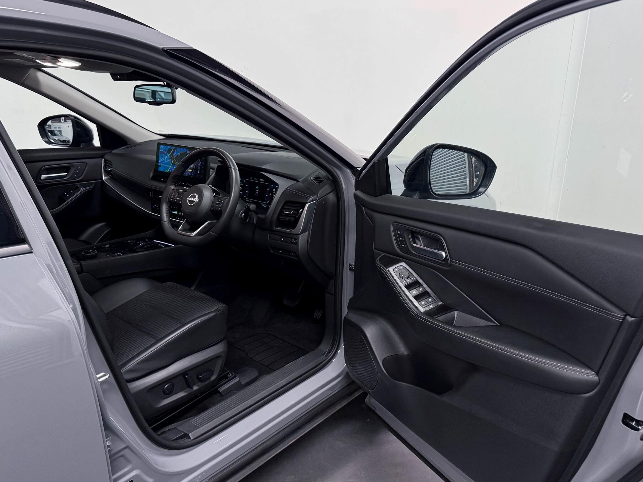 Nissan X-Trail view 24
