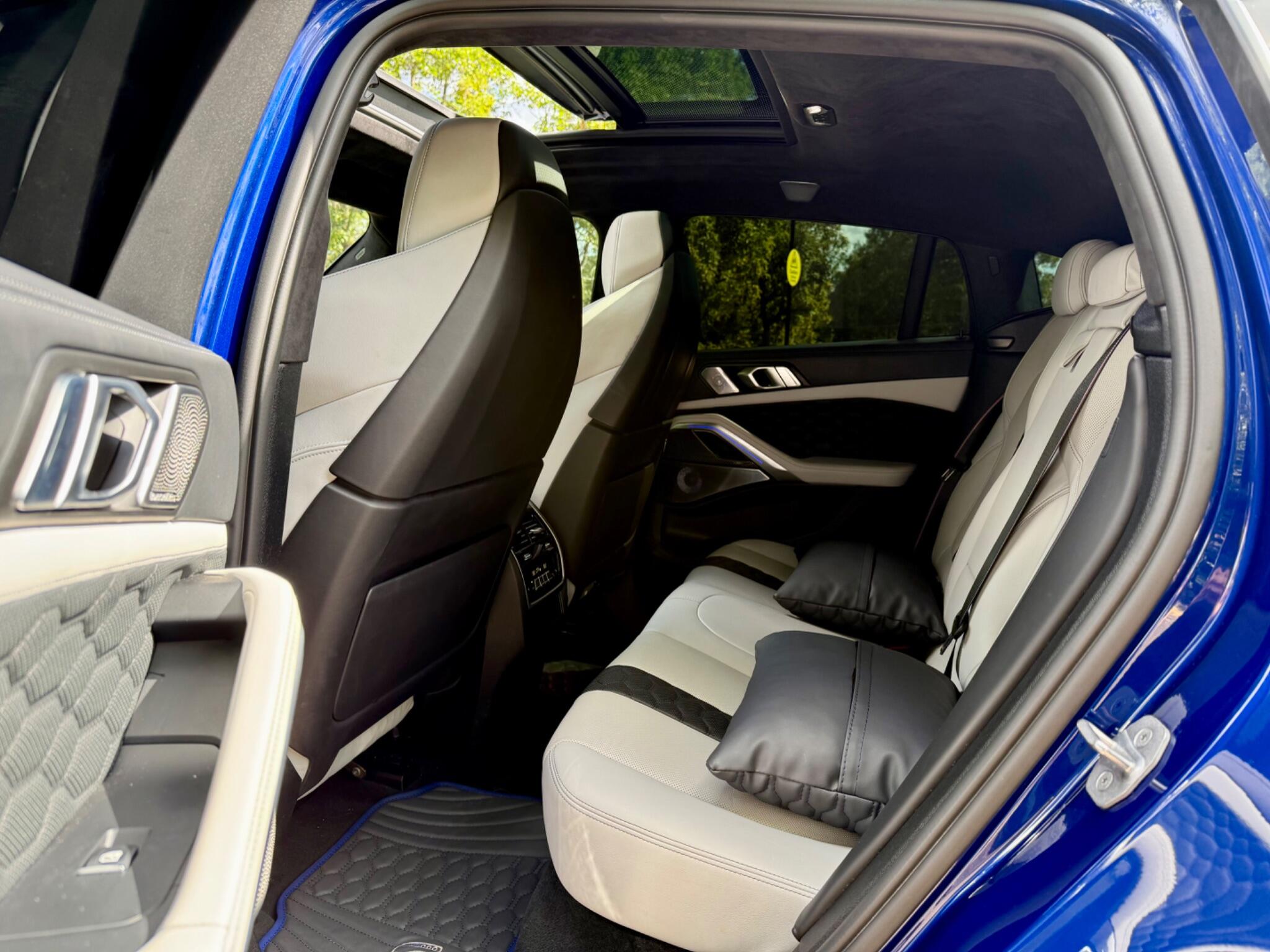 BMW X6 M view 16