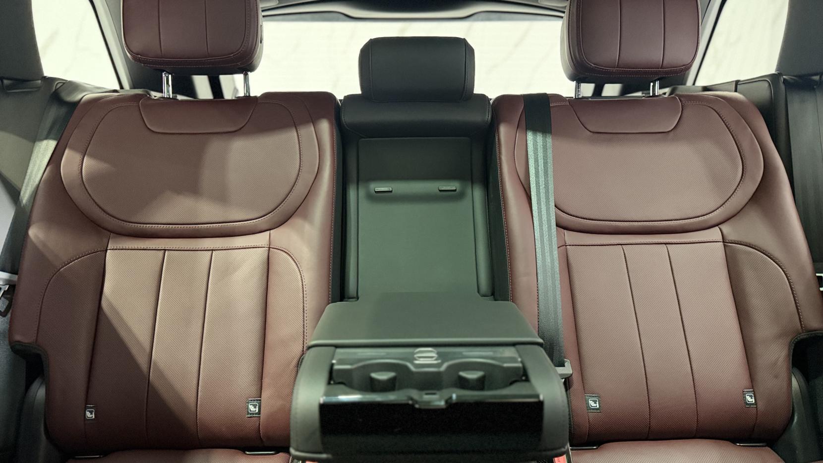 Land Rover Range Rover Sport view 9
