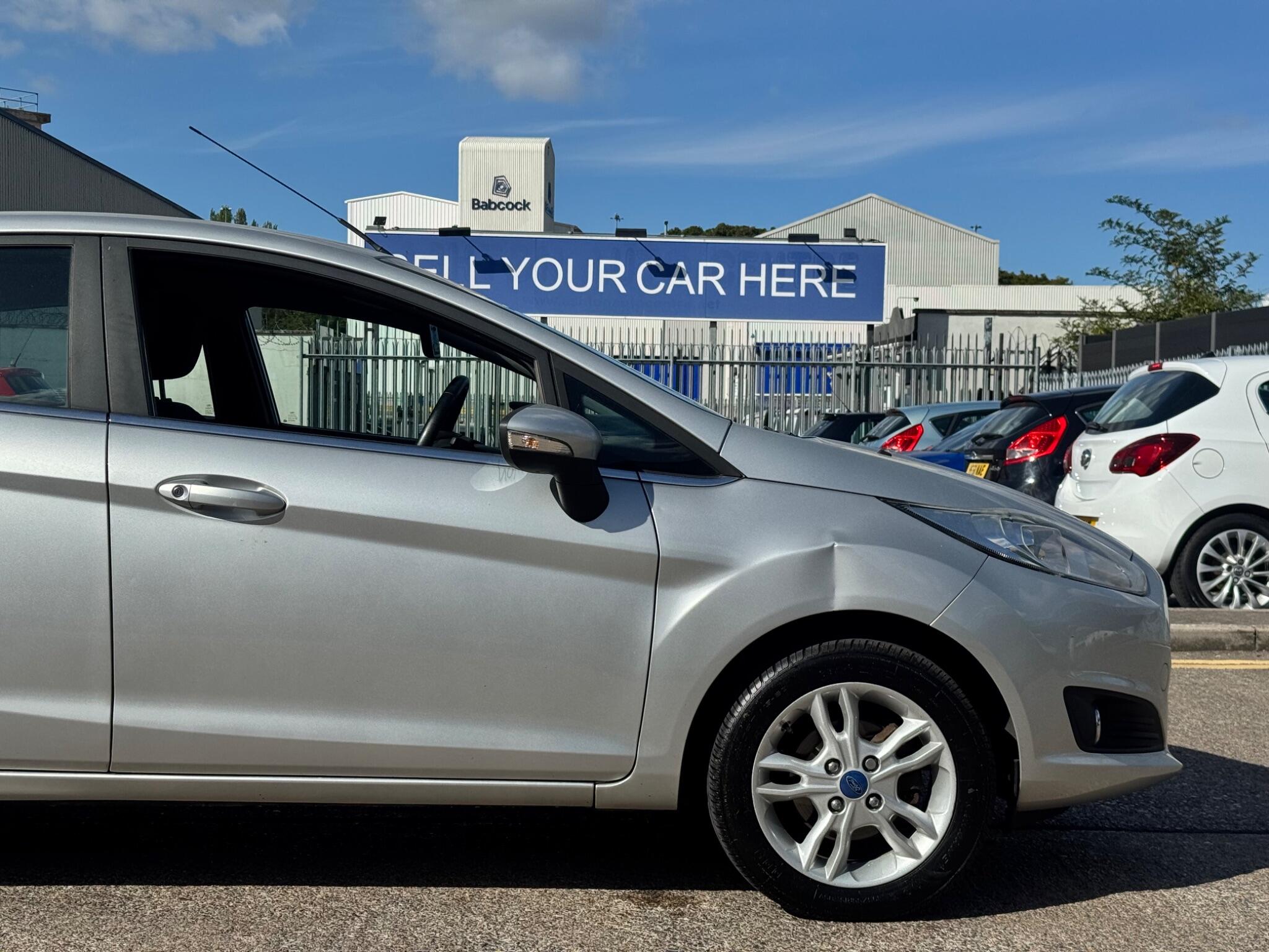 Ford Fiesta view 16