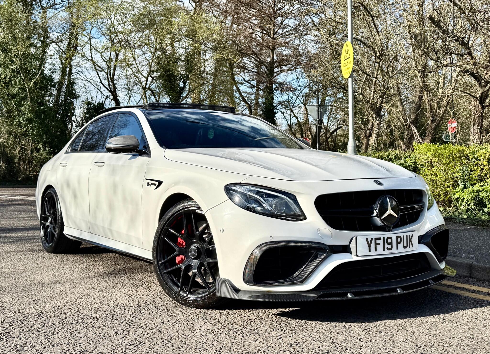 Mercedes-Benz E-Class view 16