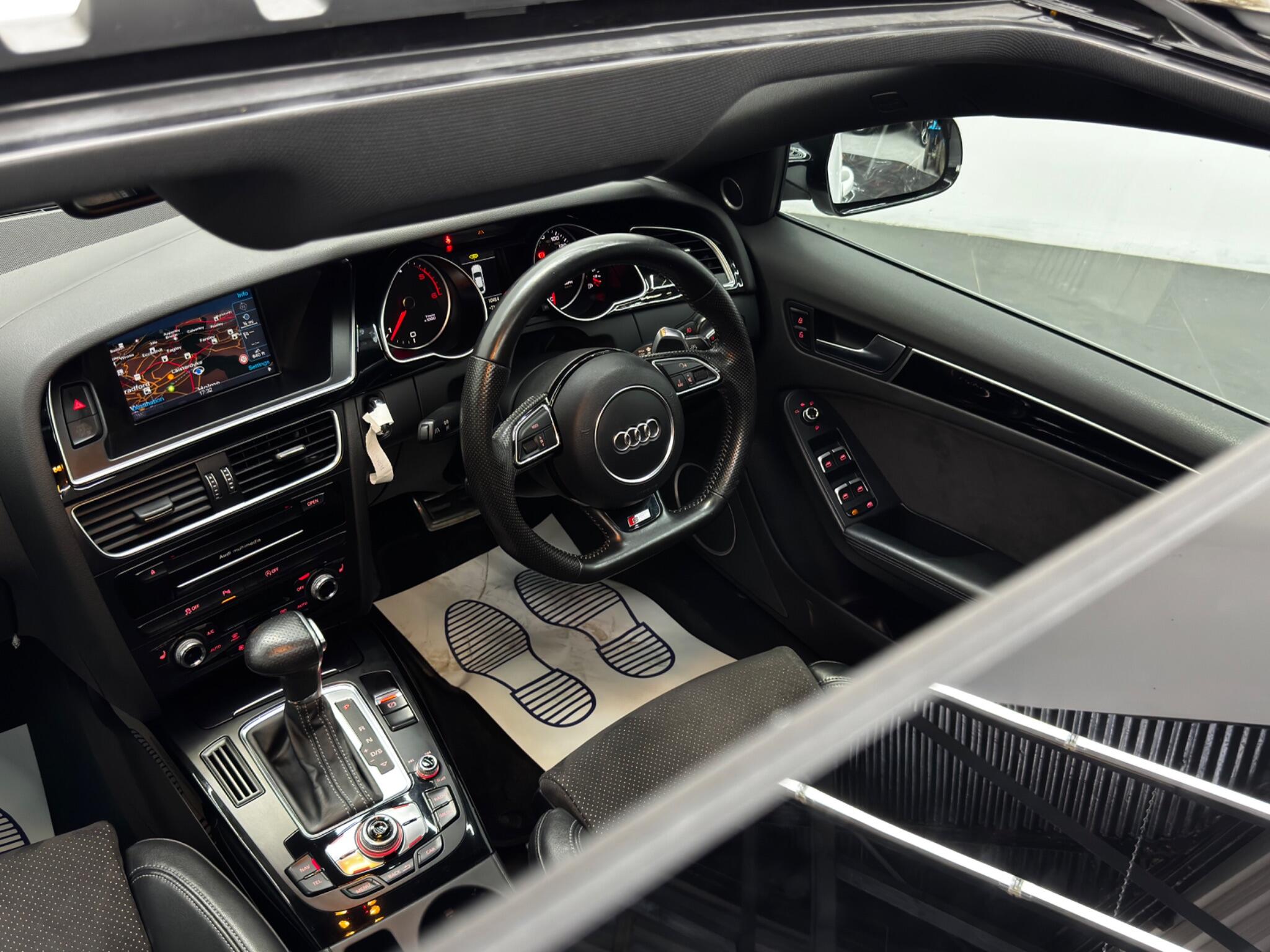 Audi A5 view 4