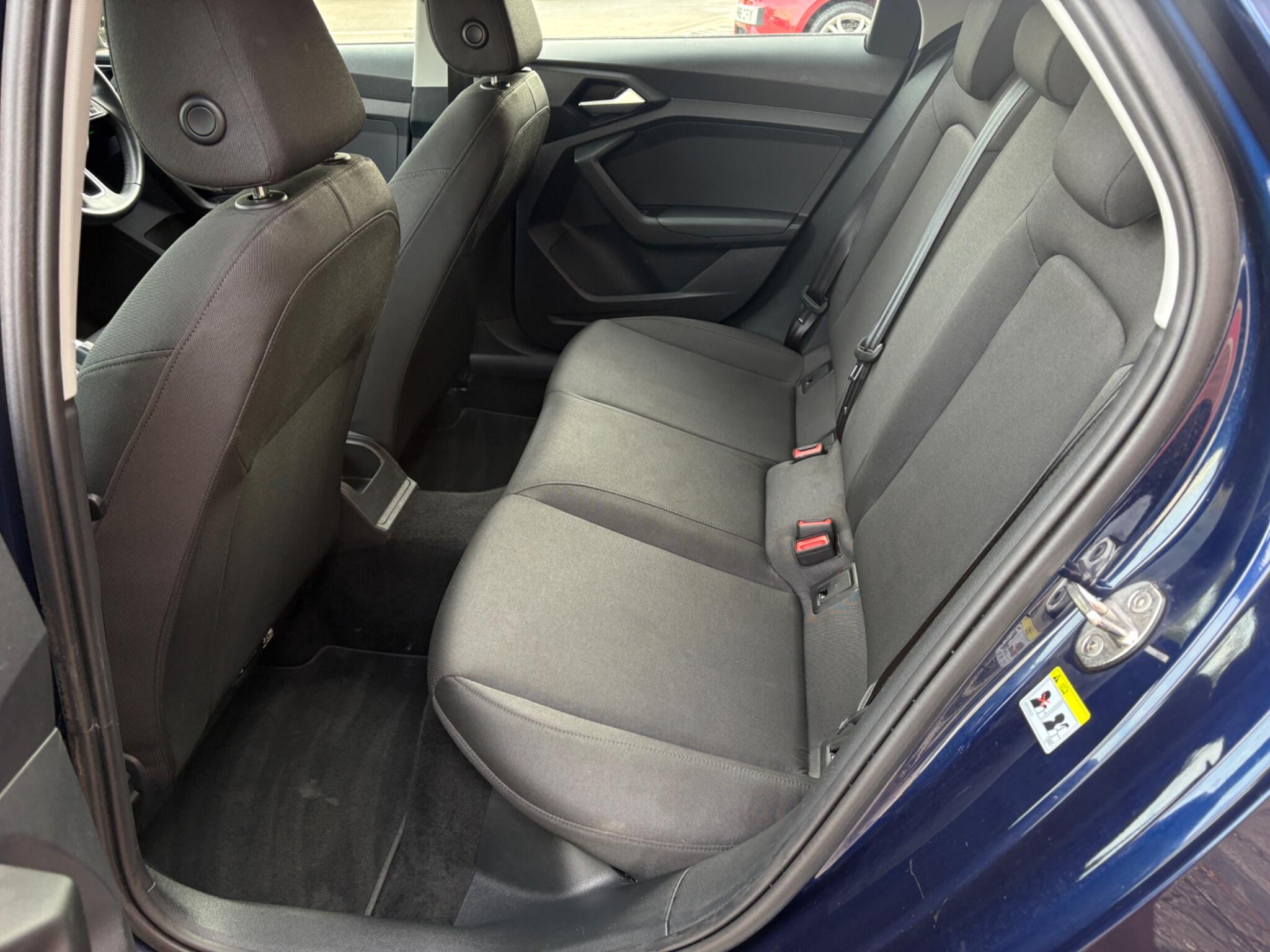 Audi A1 view 16