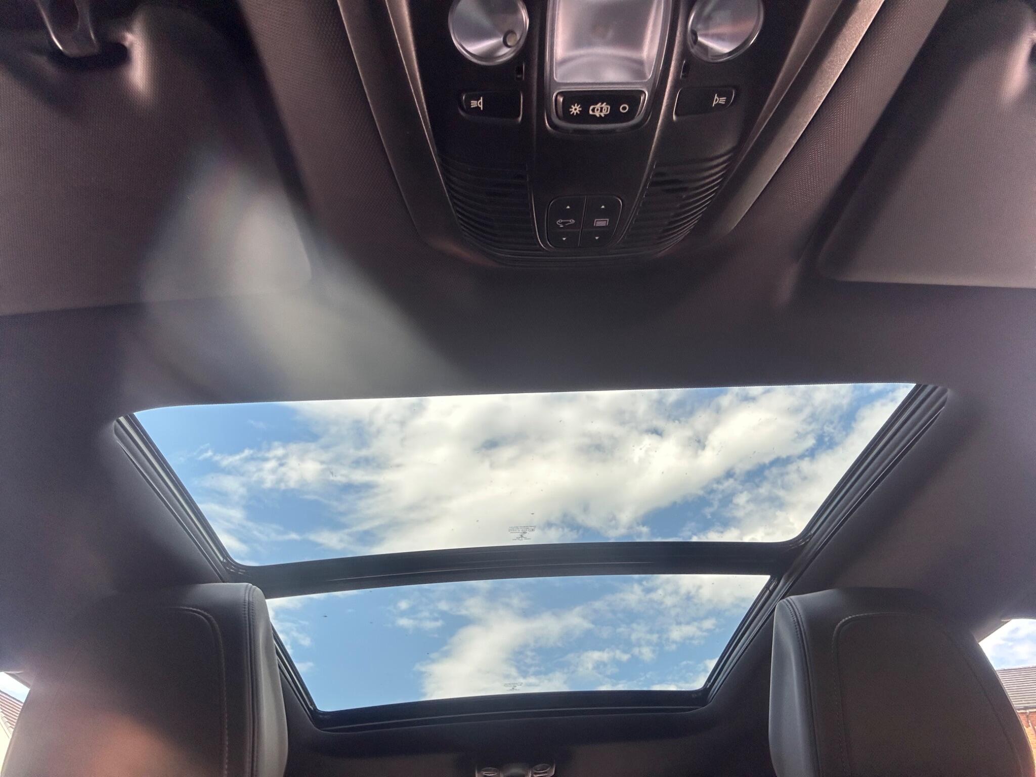 Peugeot 3008 view 21