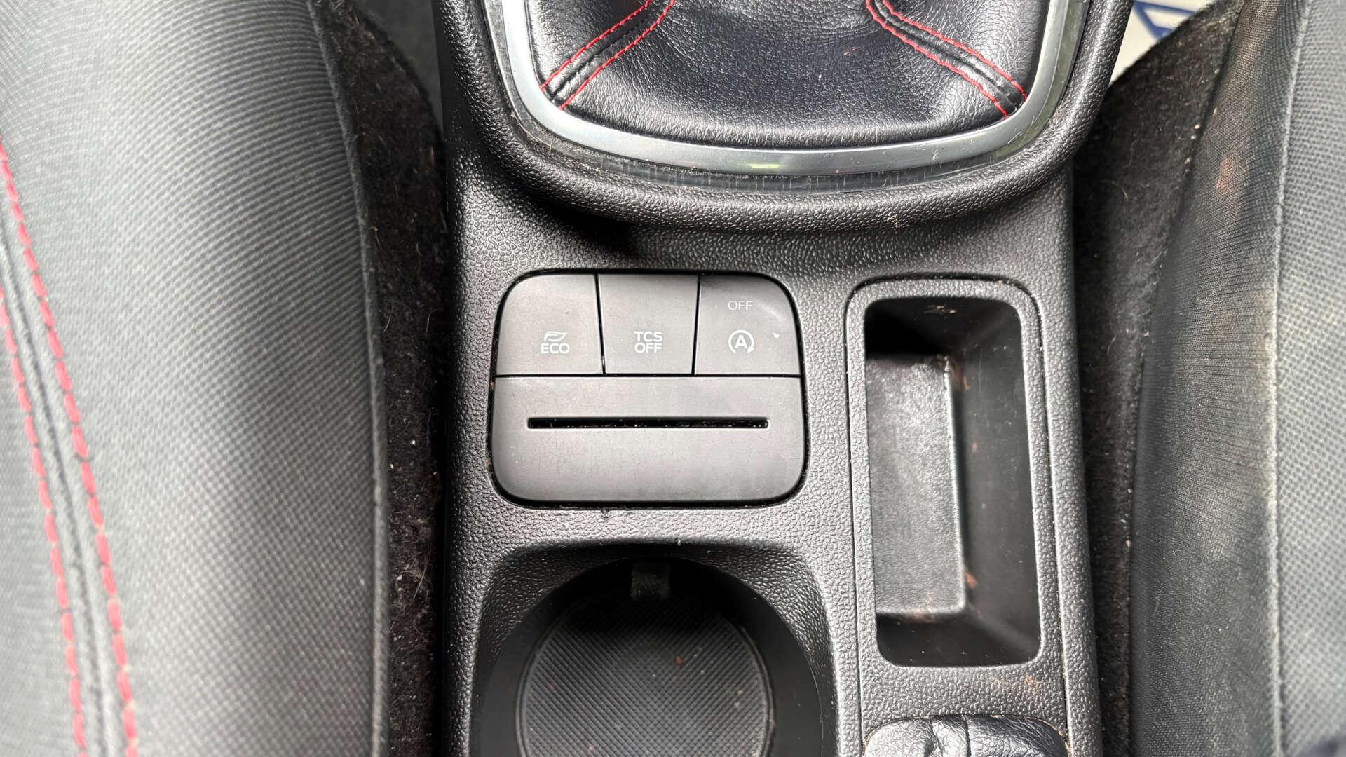 Ford Fiesta view 35