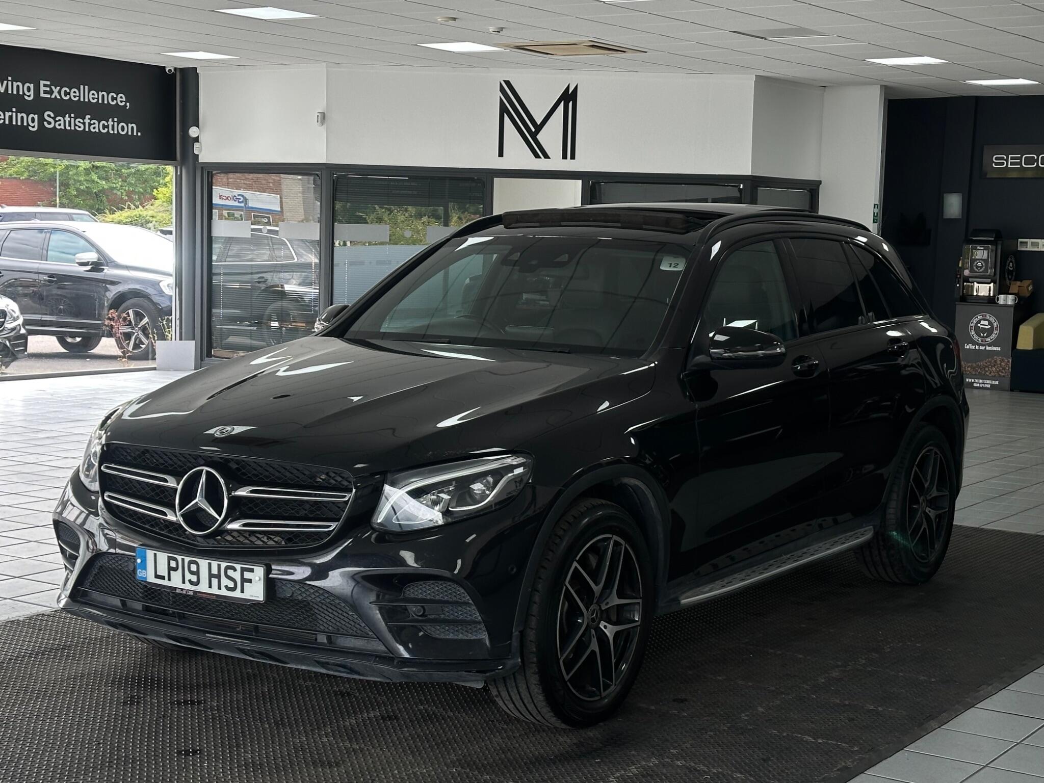 Mercedes-Benz GLC view 7