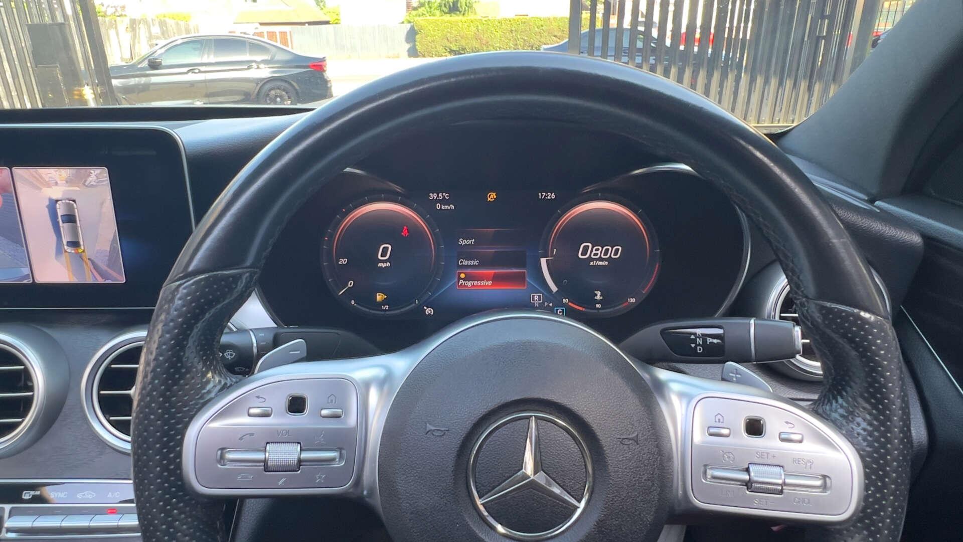 Mercedes-Benz C Class view 28