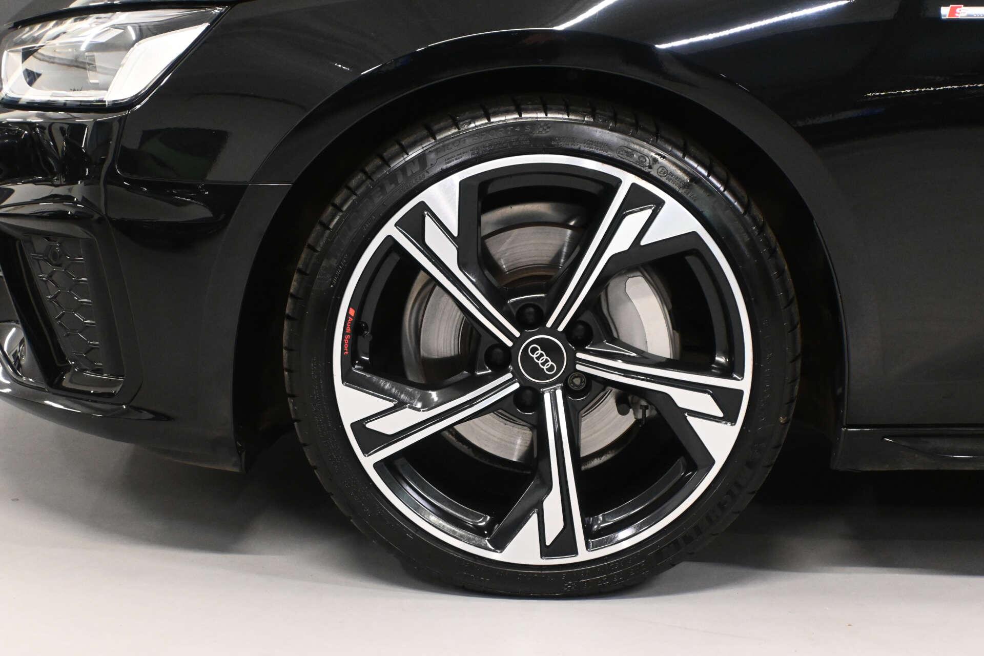 Audi A4 view 28