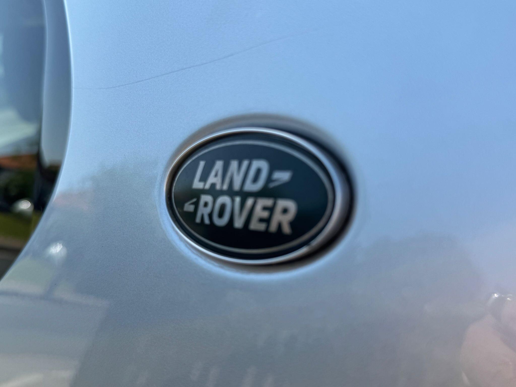 Land Rover Discovery view 57