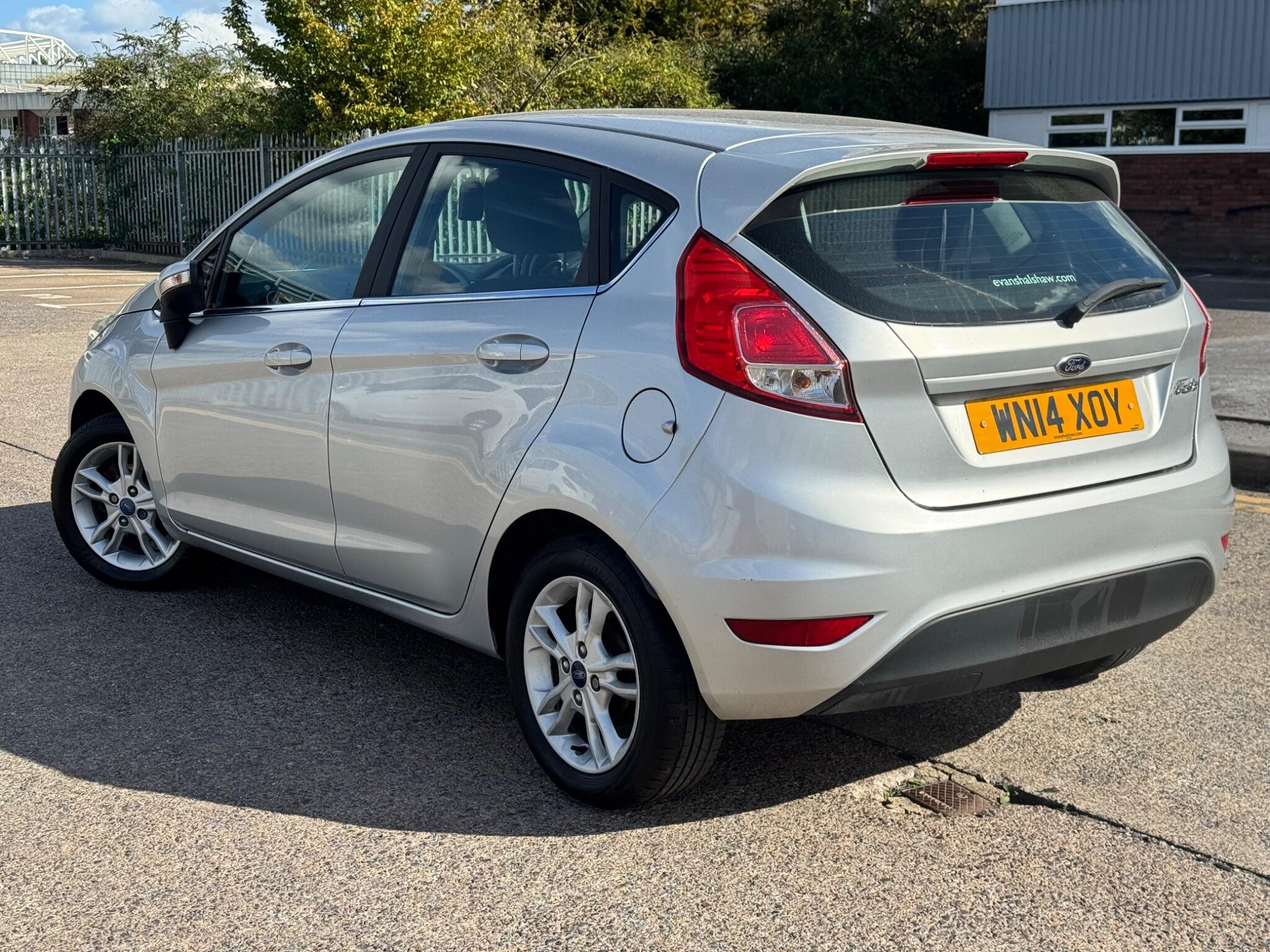 Ford Fiesta view 4