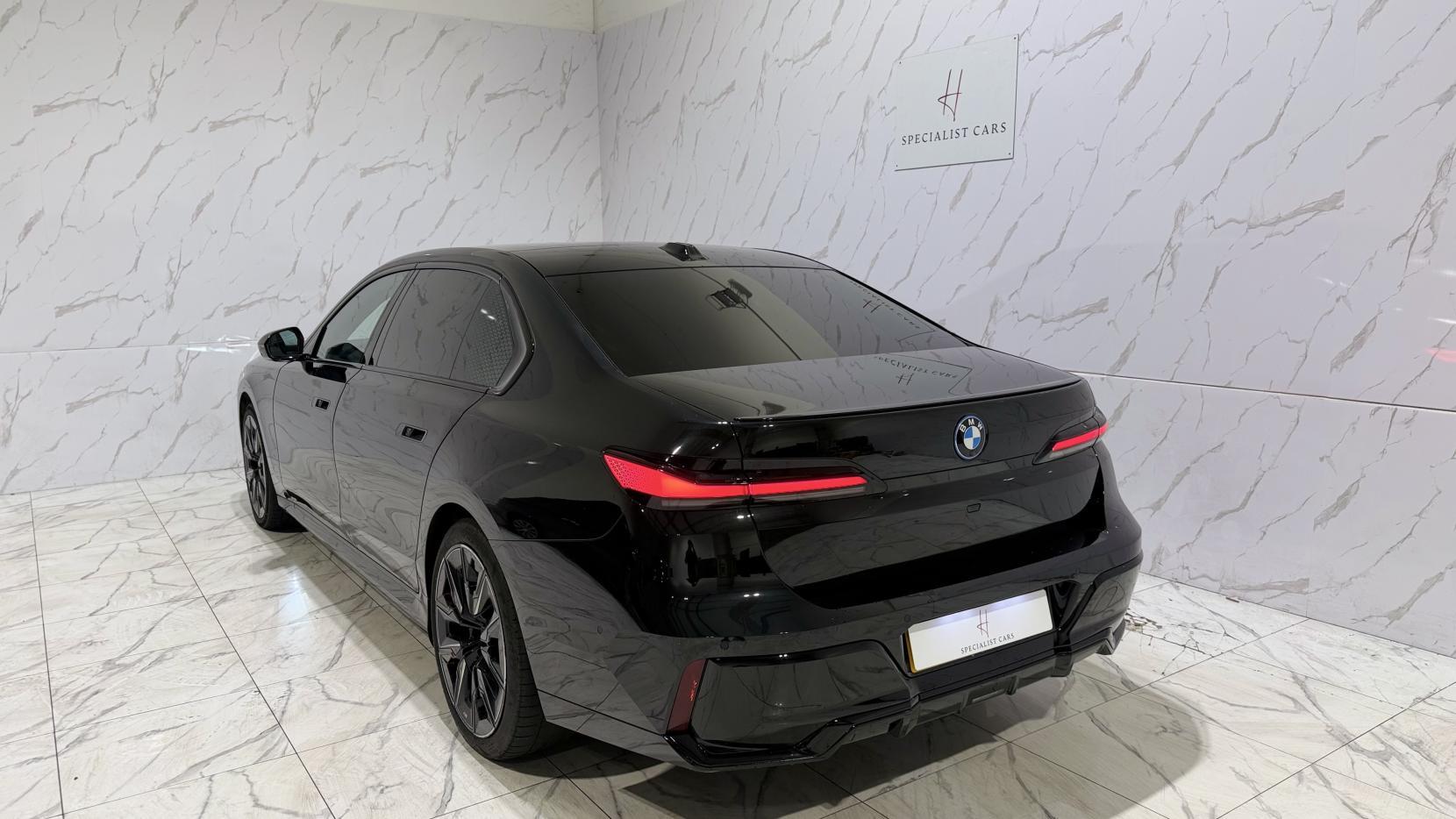 BMW i7 view 63