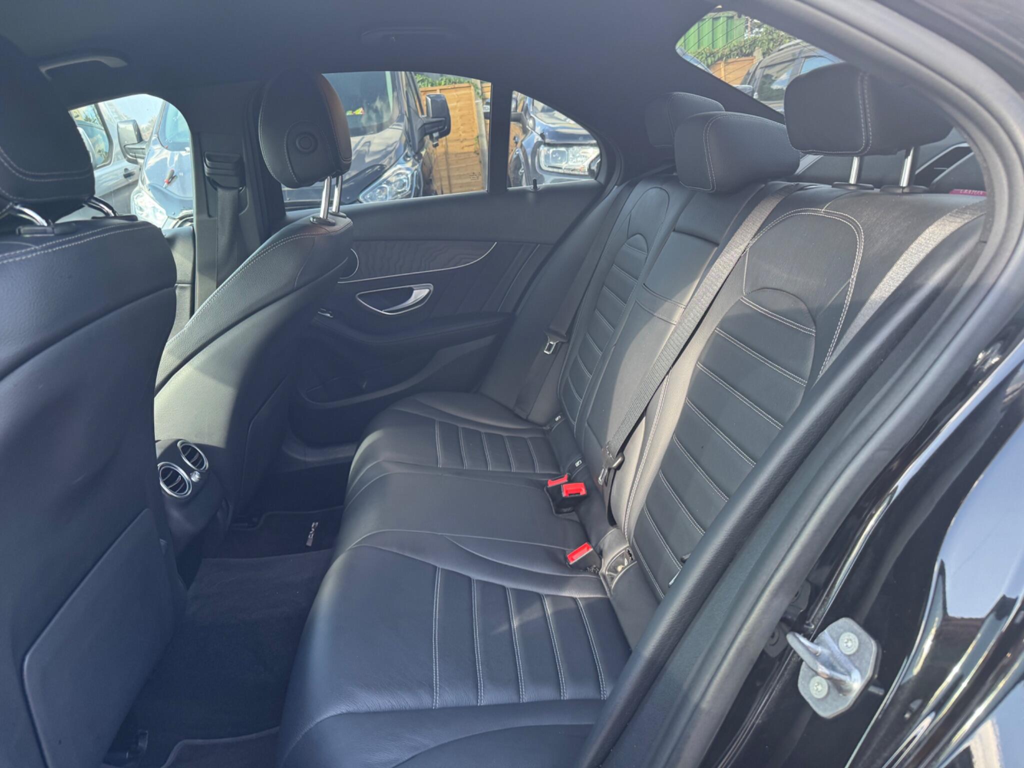 Mercedes-Benz C Class view 18