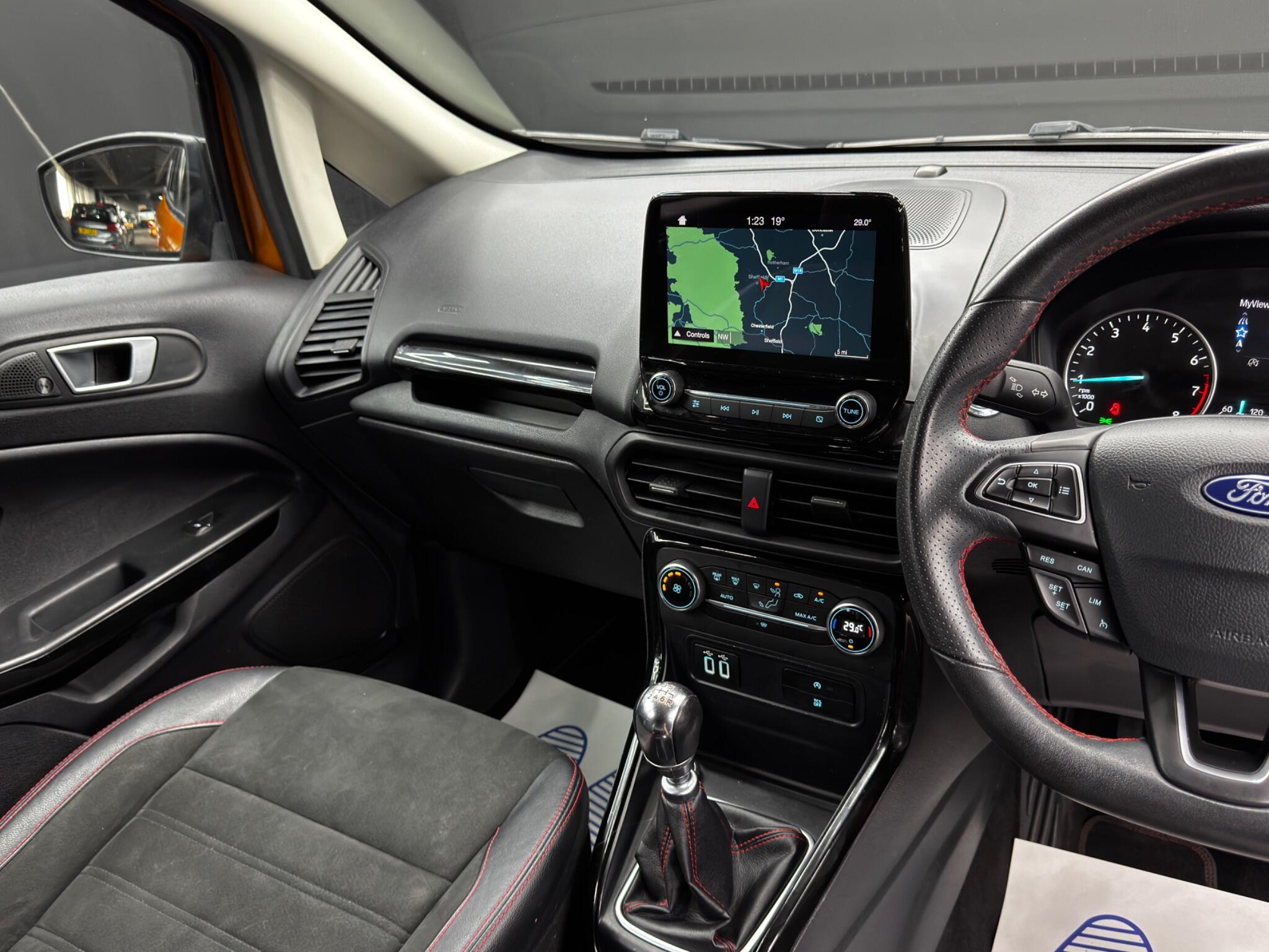 Ford Ecosport view 22