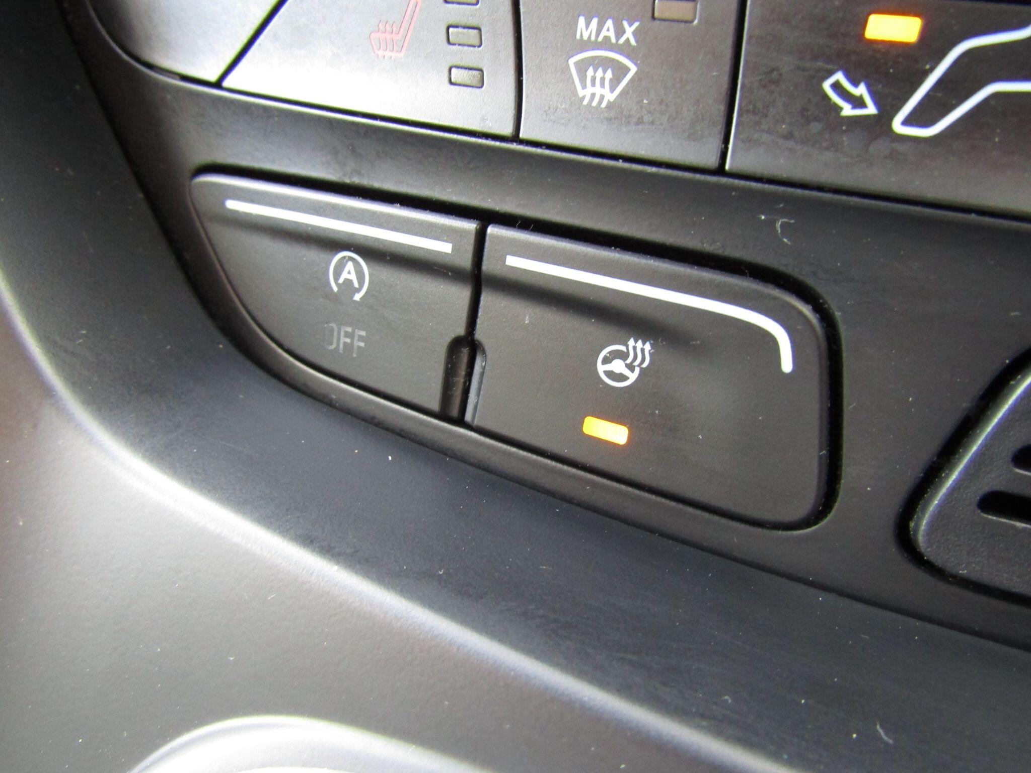 Ford Kuga view 18