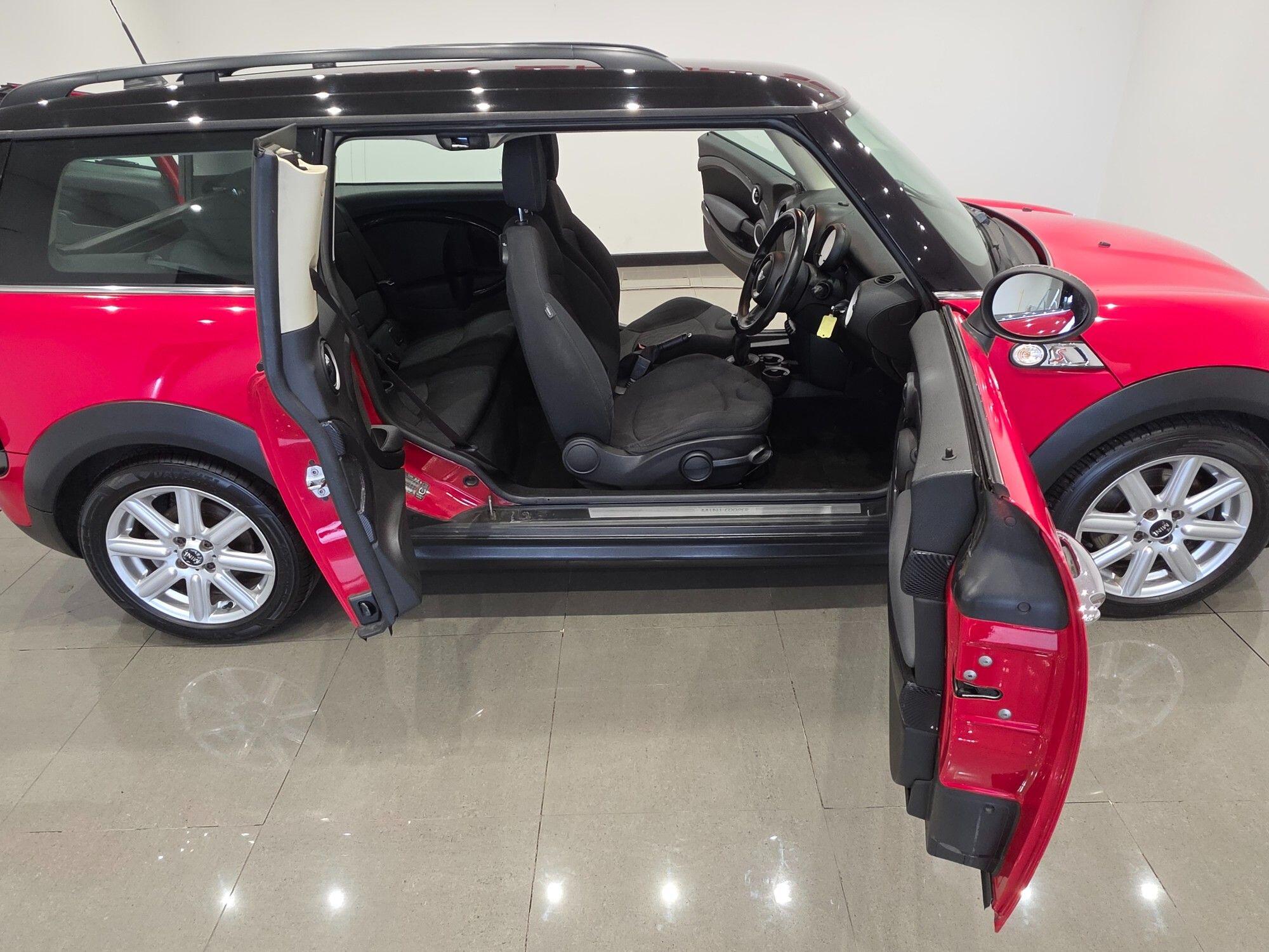 Mini Clubman view 45