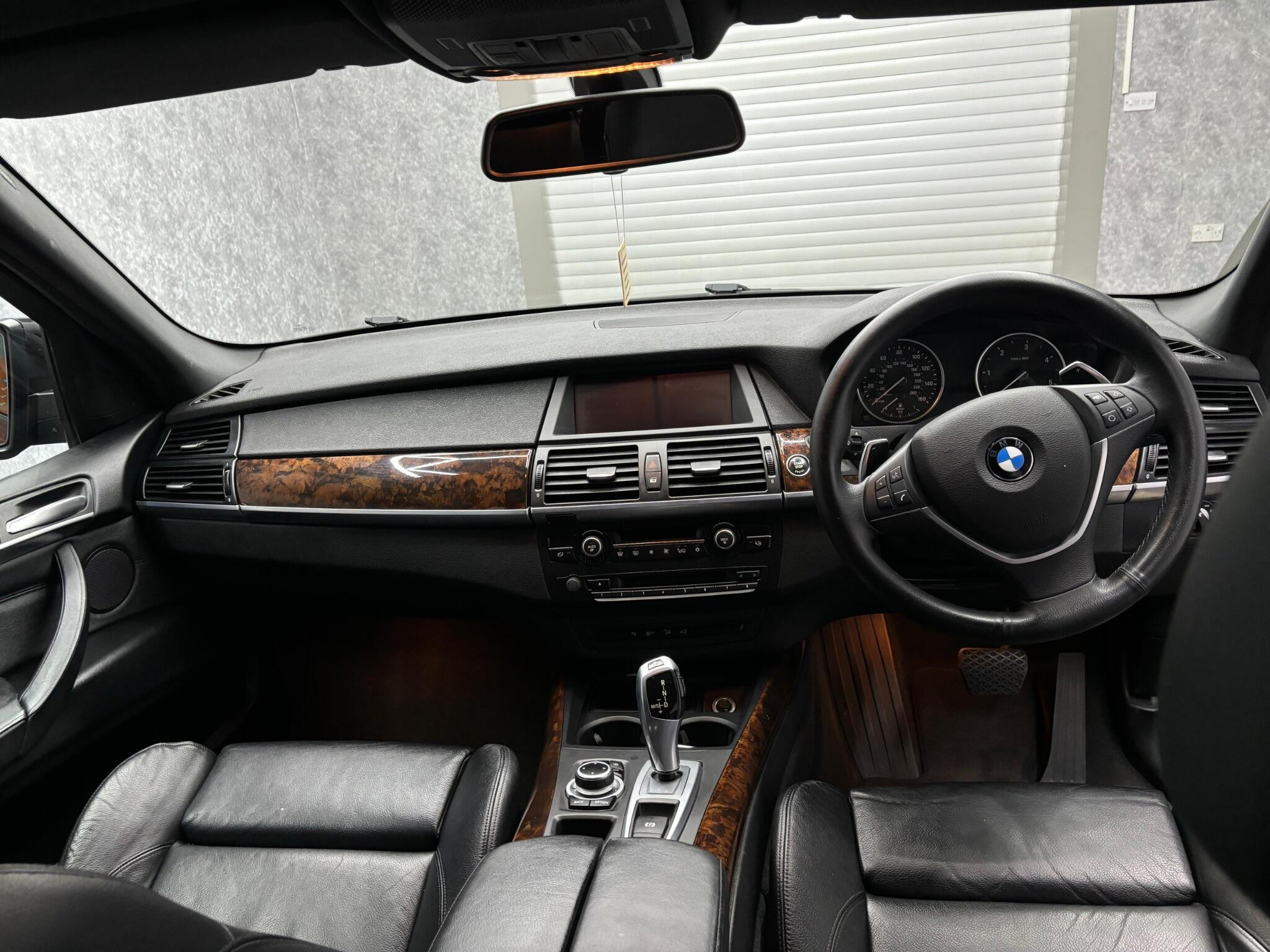 BMW X5 X5 view 8
