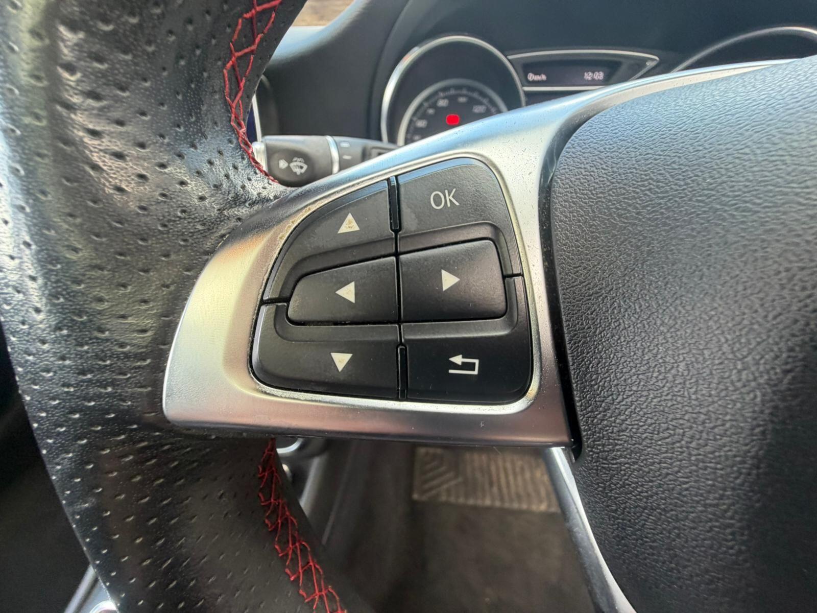 Mercedes-Benz Gla view 21