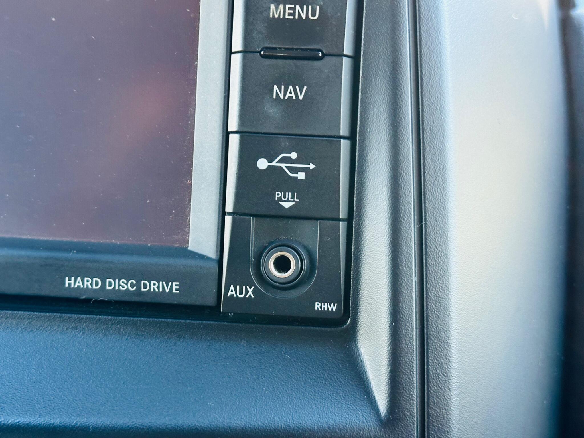 Chrysler Grand Voyager view 39