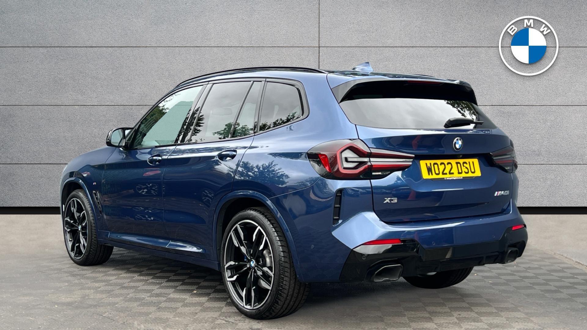 BMW X3 view 2