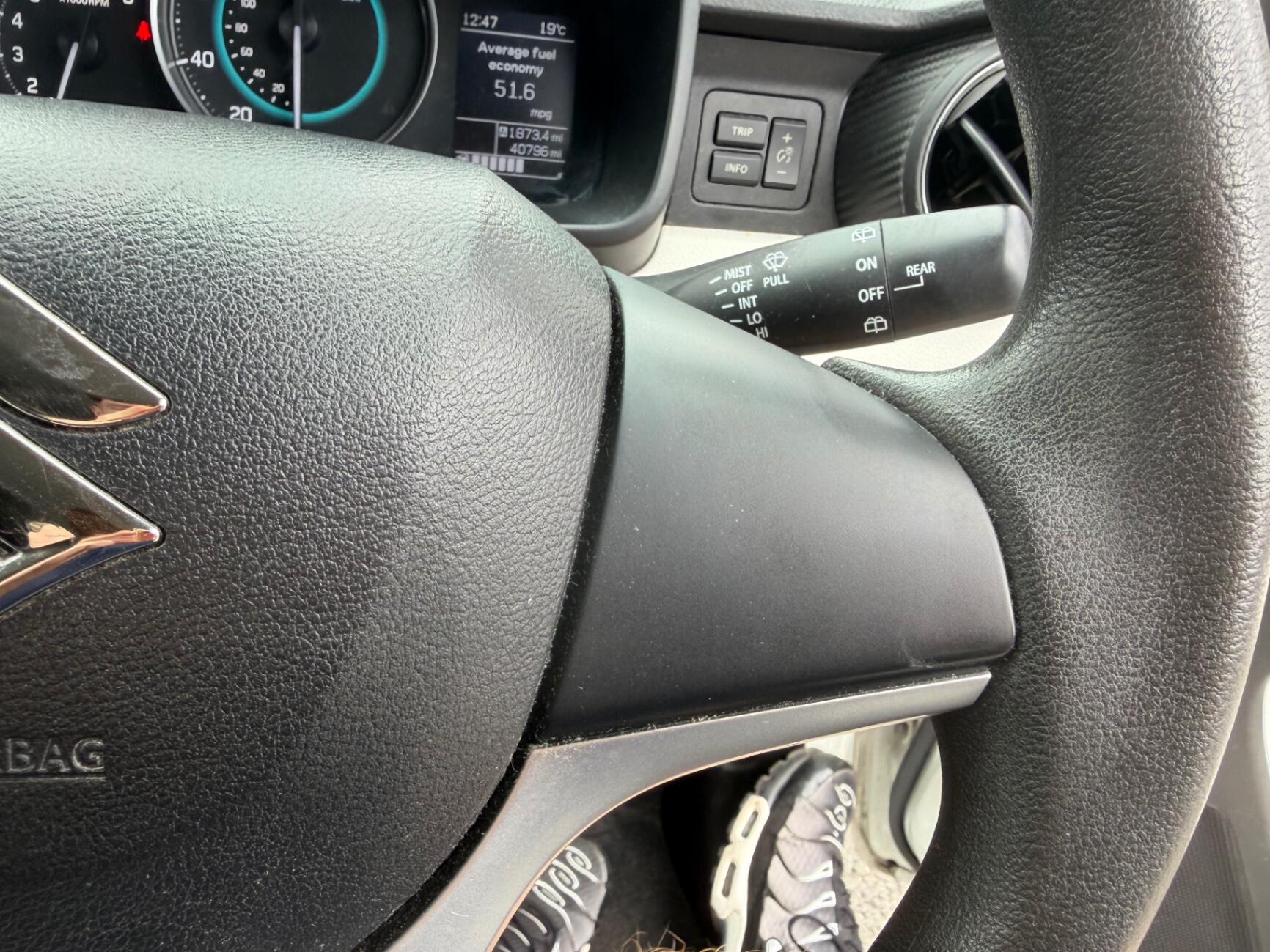 Suzuki Ignis view 20