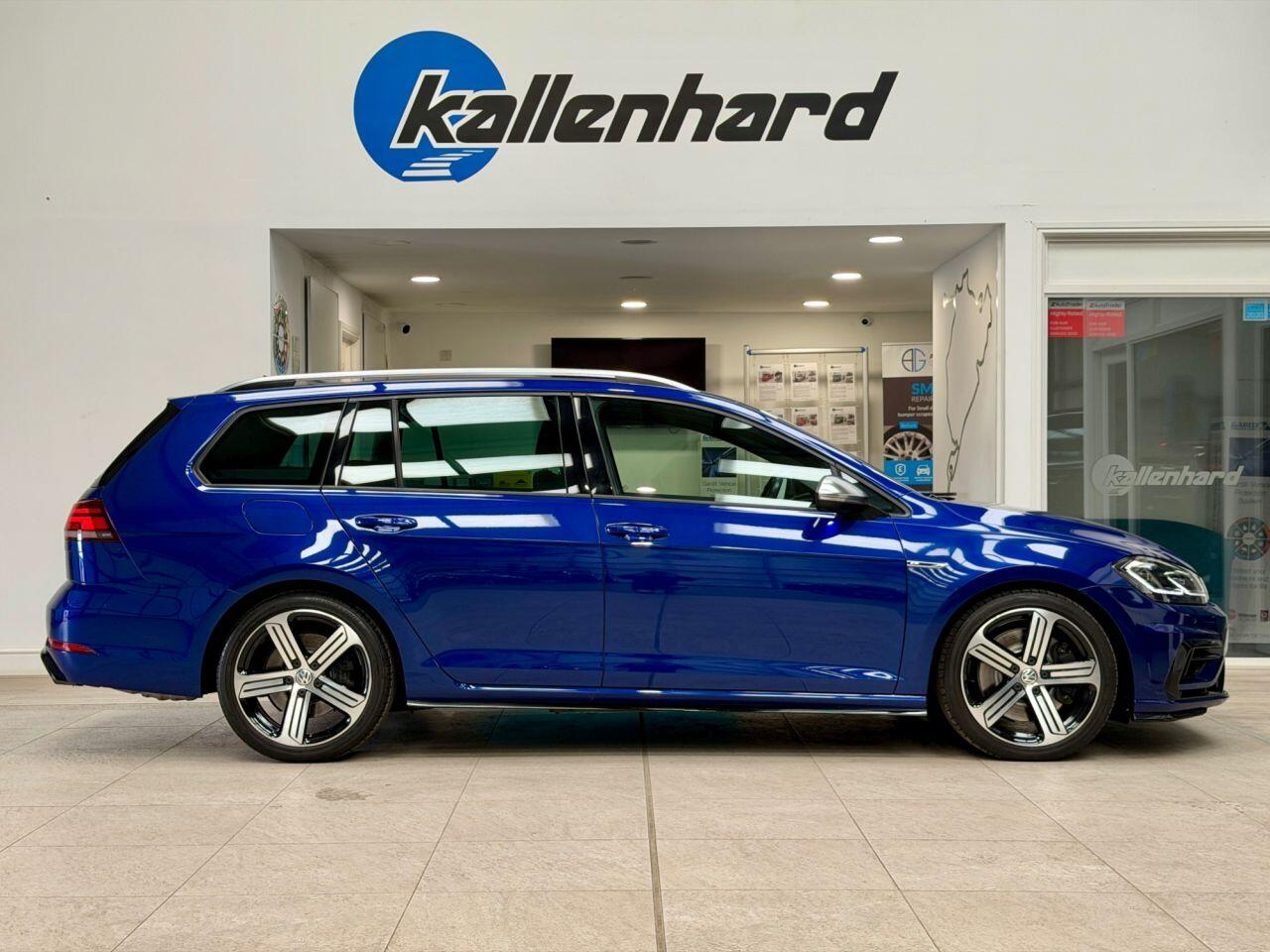 Volkswagen Golf view 10