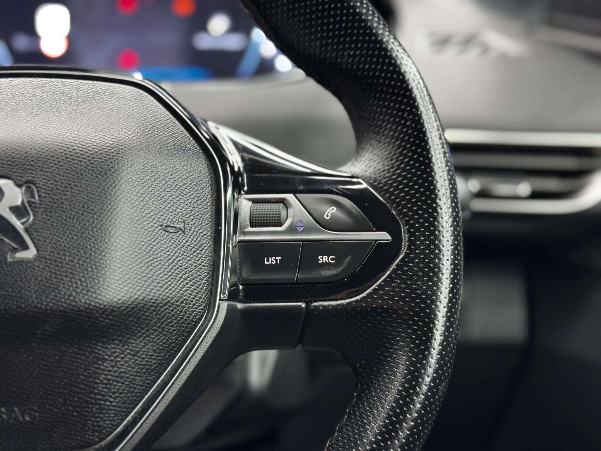 Peugeot 3008 view 21