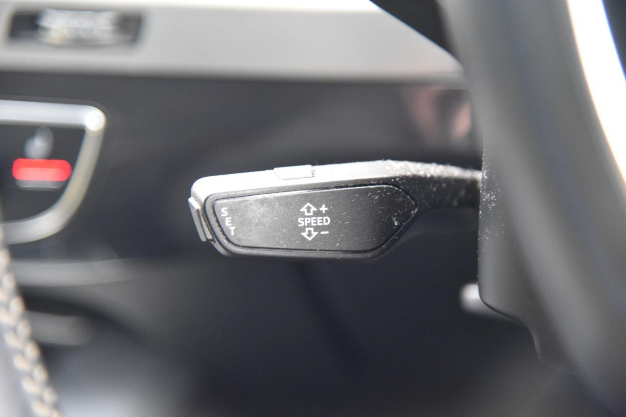 Audi Q7 view 38