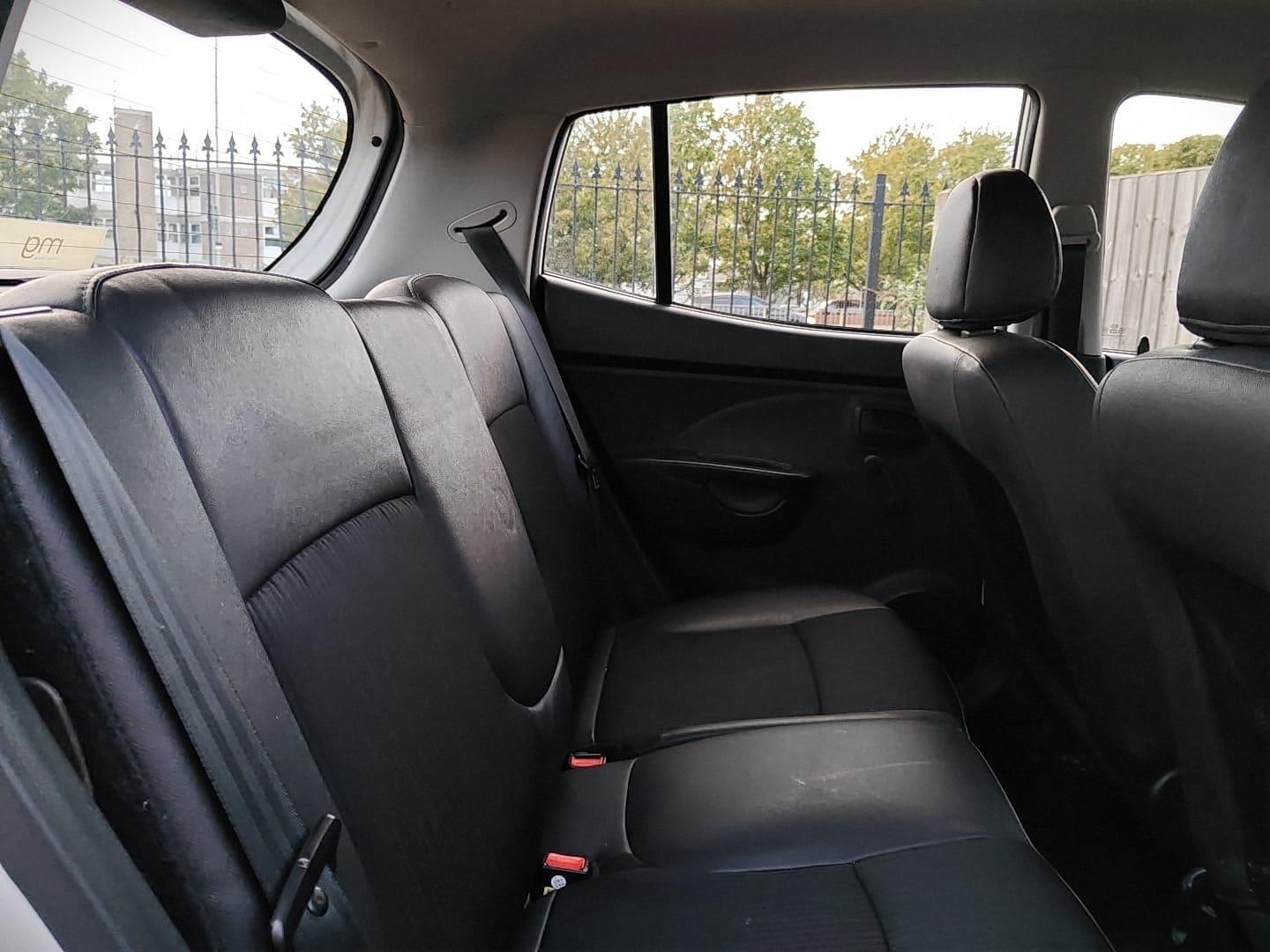 Kia Picanto view 15