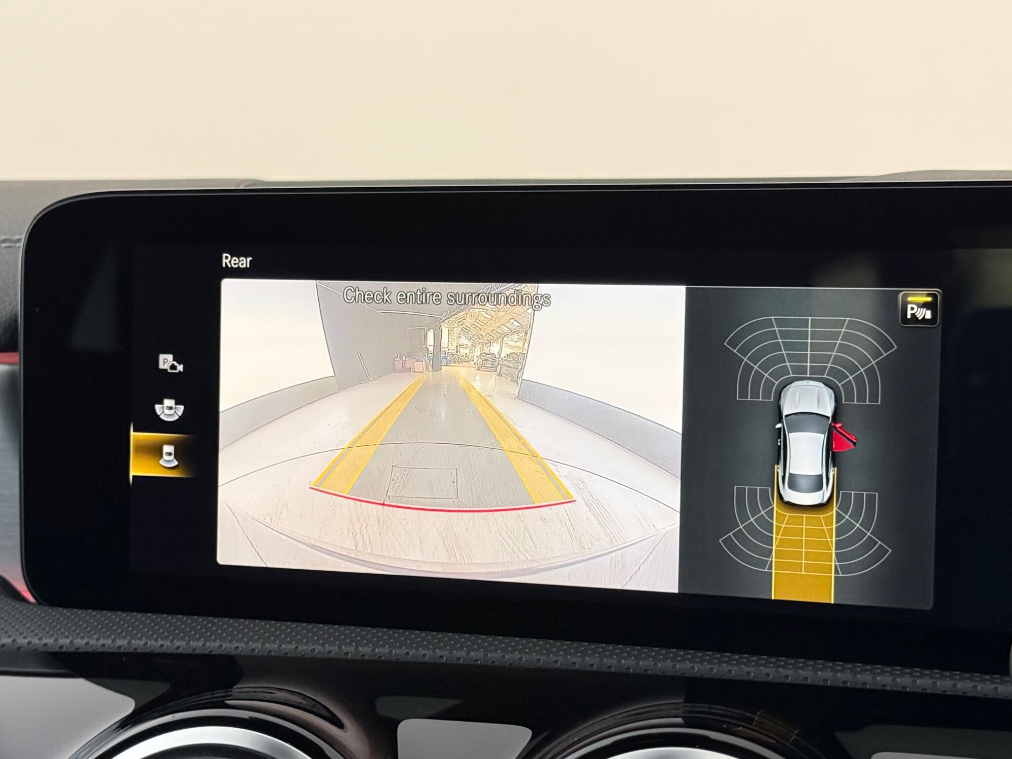 Mercedes-Benz Cla view 30
