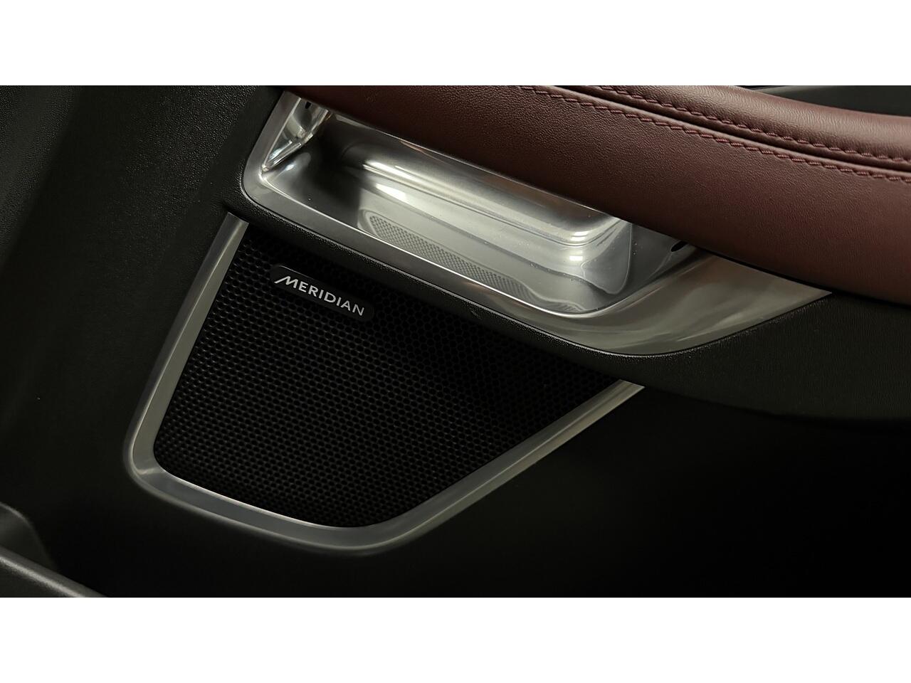 Jaguar E-Pace view 19