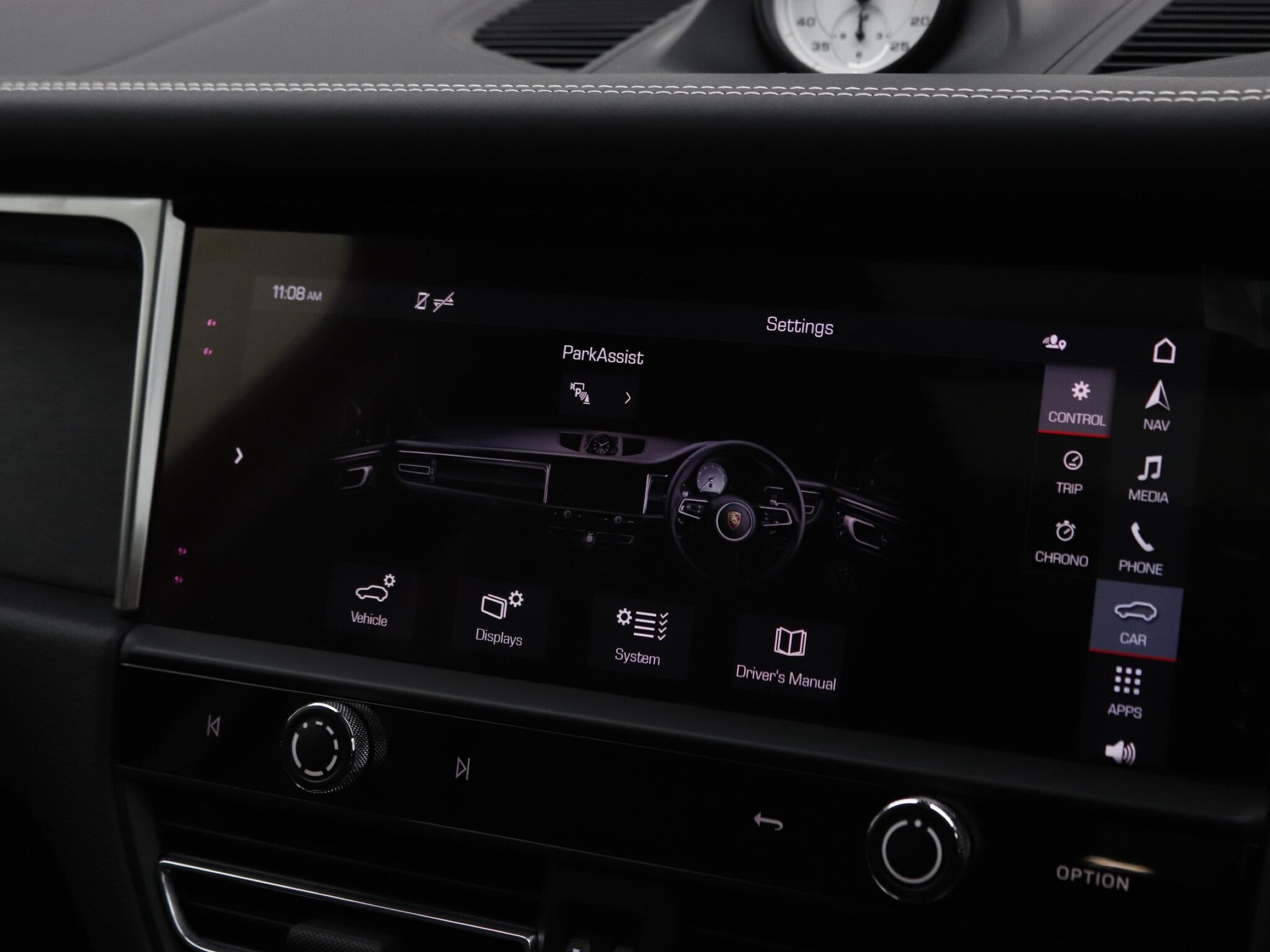Porsche Macan view 36