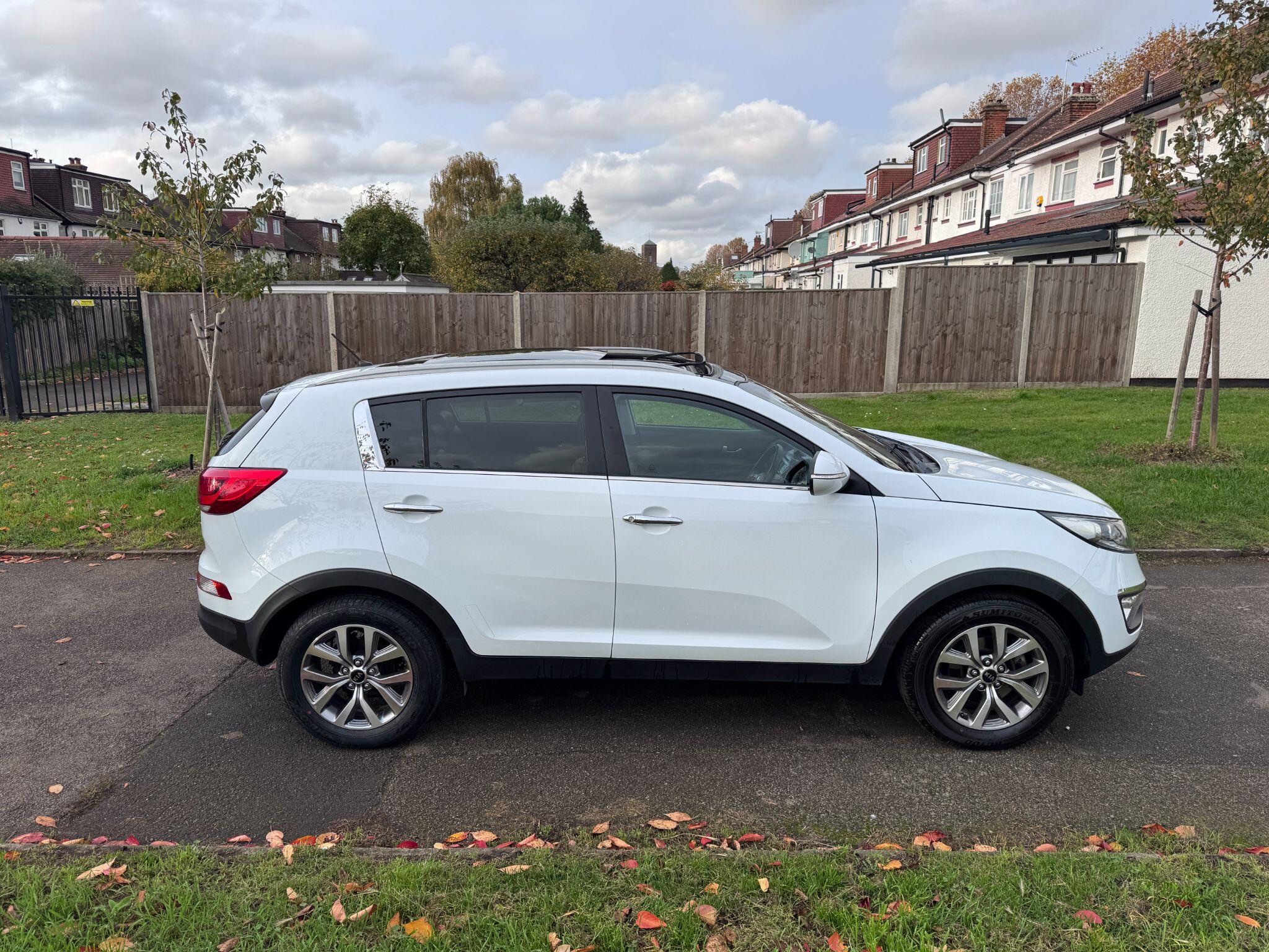 2015 Kia Sportage image 13